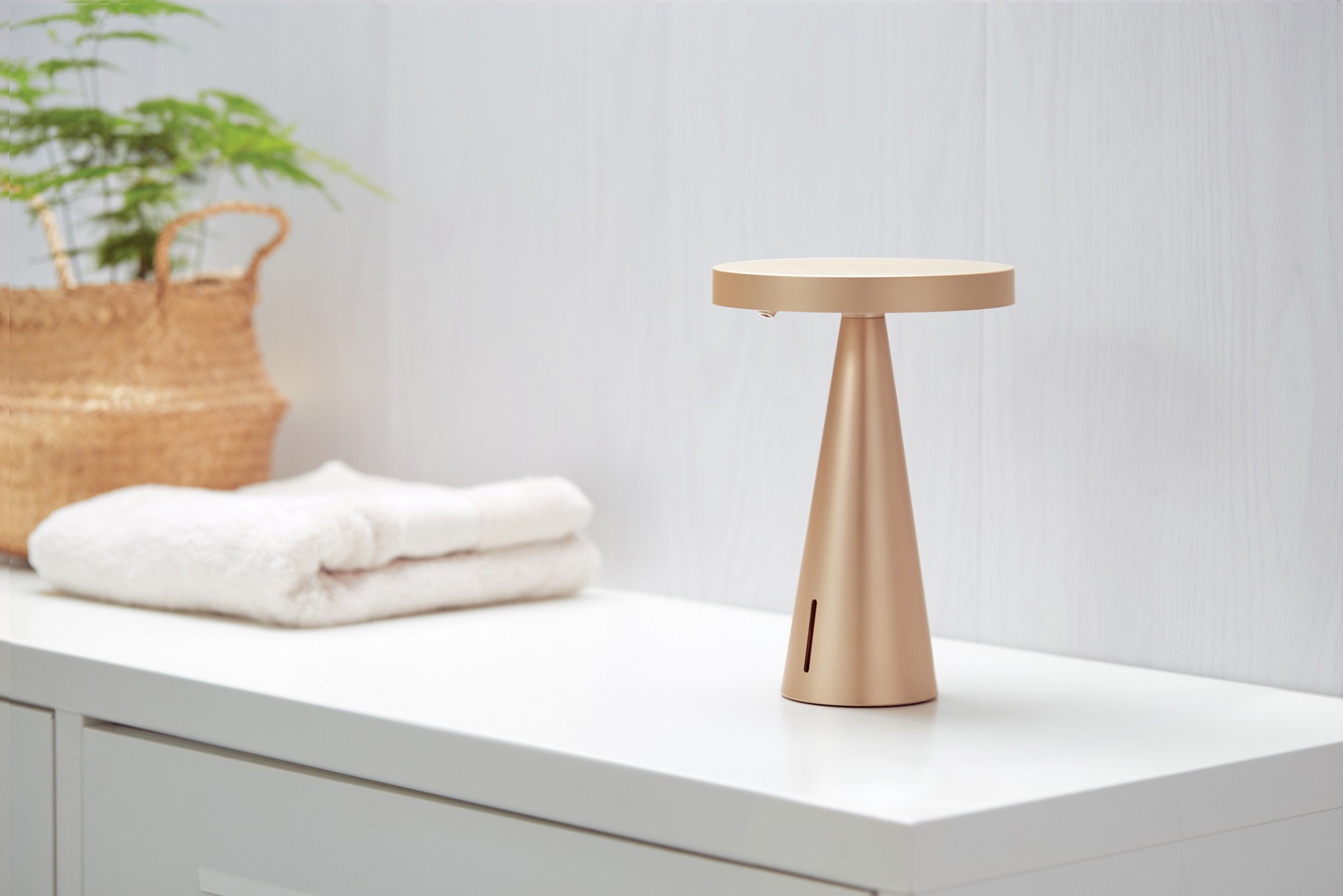 Lexon-Mano Sensörlü Aydınlatmalı Dezenfektan Dispanseri Dore-Sabunluk-7-Milagron.com