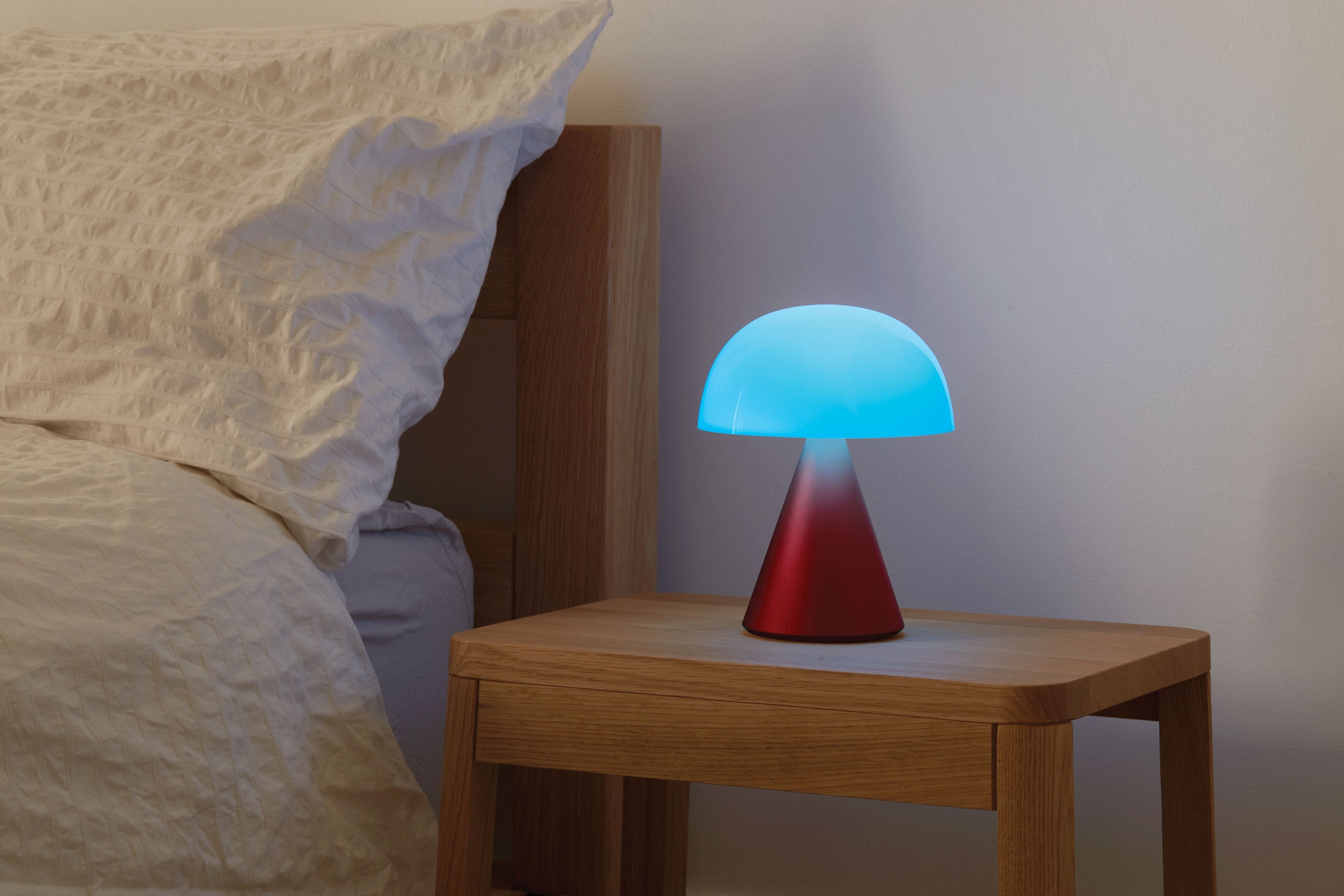 Lexon-Mina L Led Lamba Koyu Kırmızı-Masa Lambası-3-Milagron.com