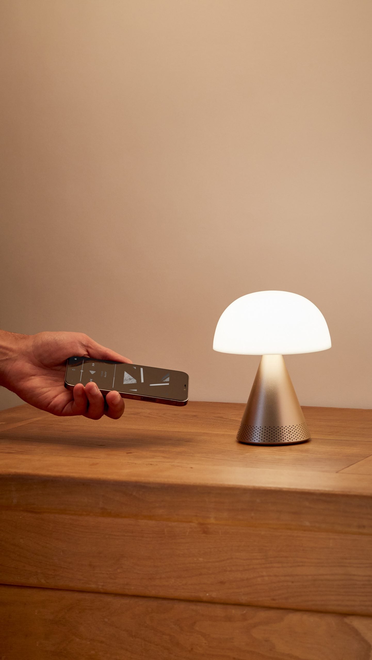 Lexon-Mina L Led Lamba Ve Bluetooth Hoparlör Dore-Led Lamba-9-Milagron.com