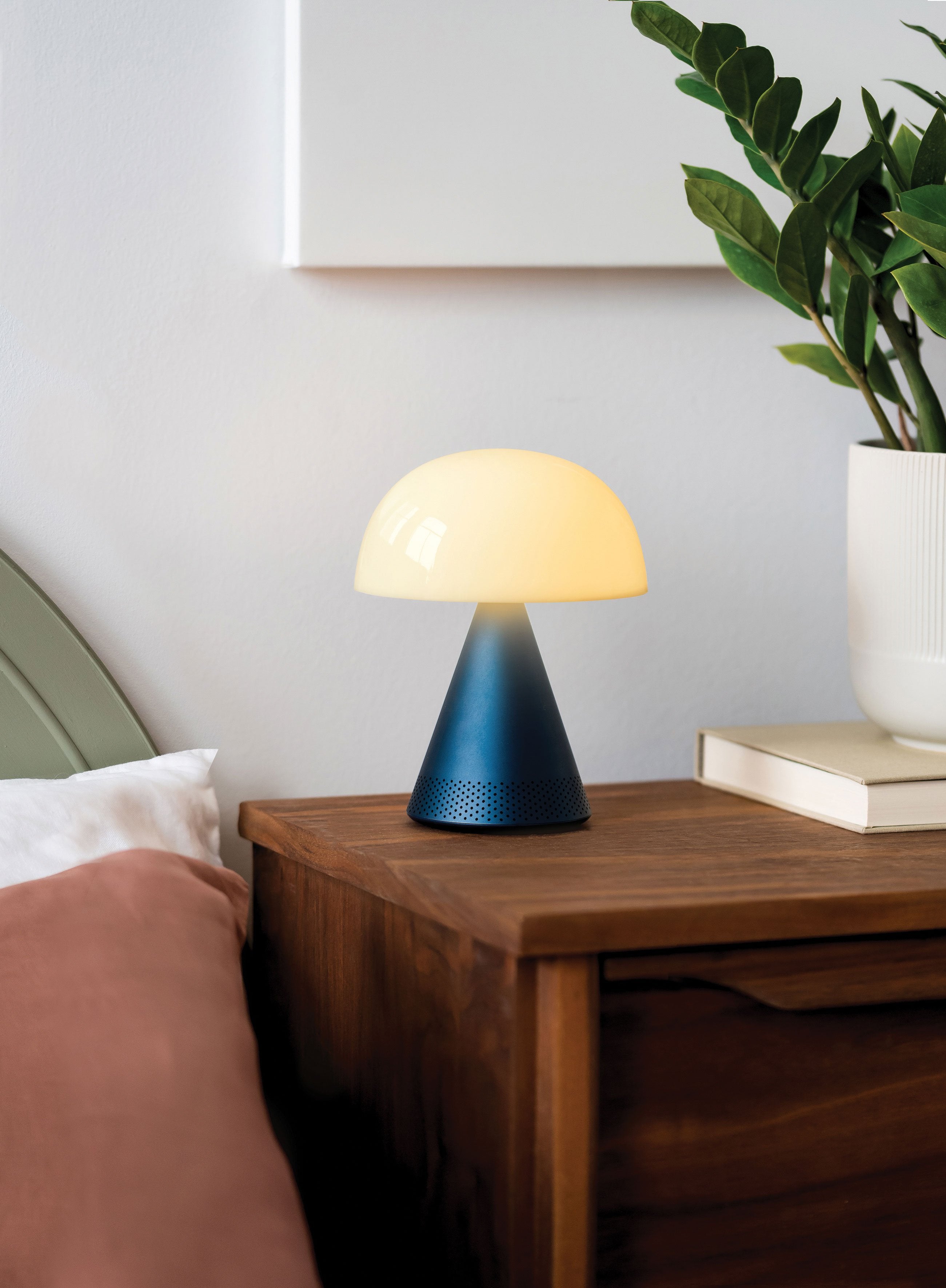 Lexon-Mina L Led Lamba Ve Bluetooth Hoparlör Lacivert-Led Lamba-3-Milagron.com