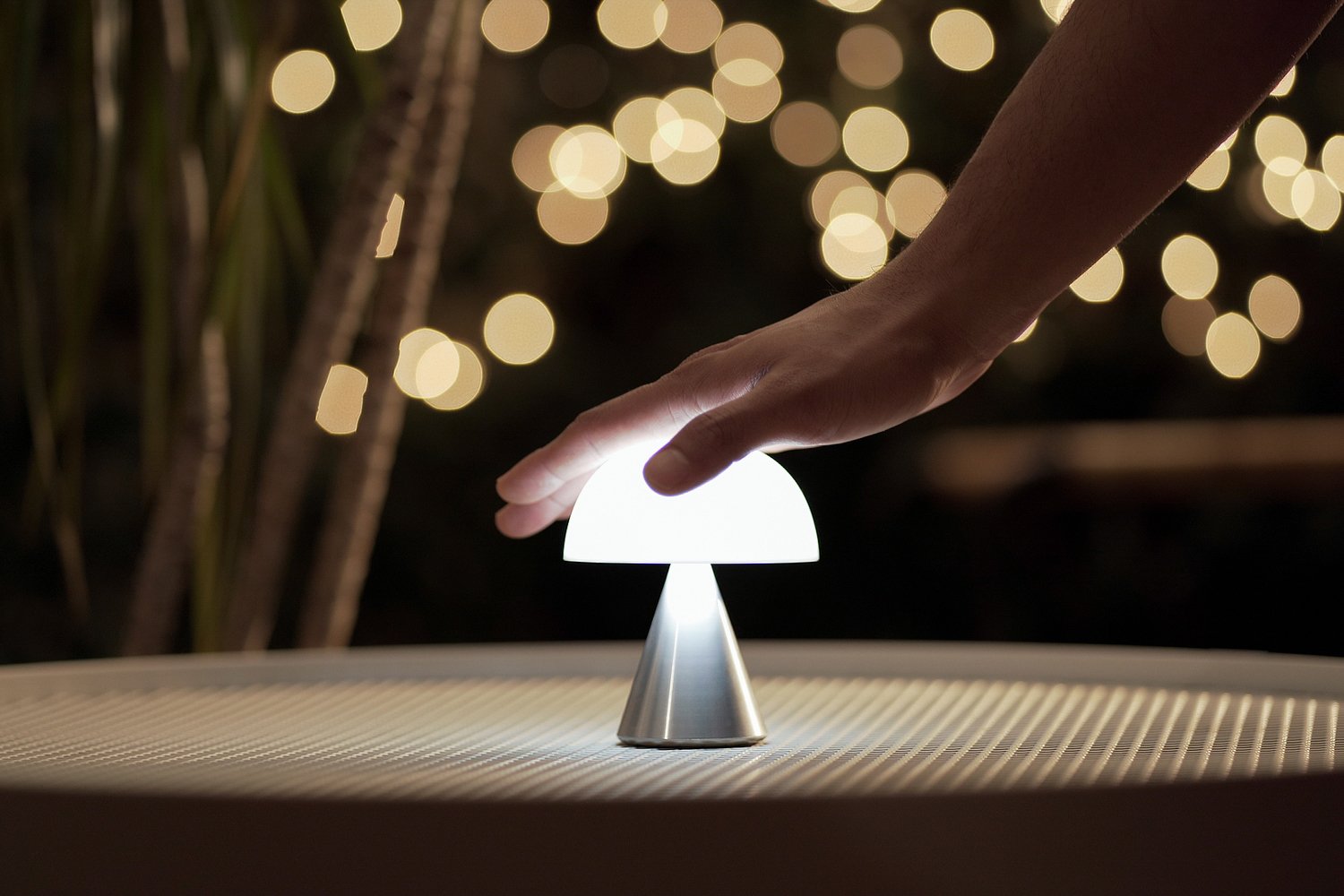 Lexon-Mina M Led Lamba Alüminyum-Masa Lambası-5-Milagron.com