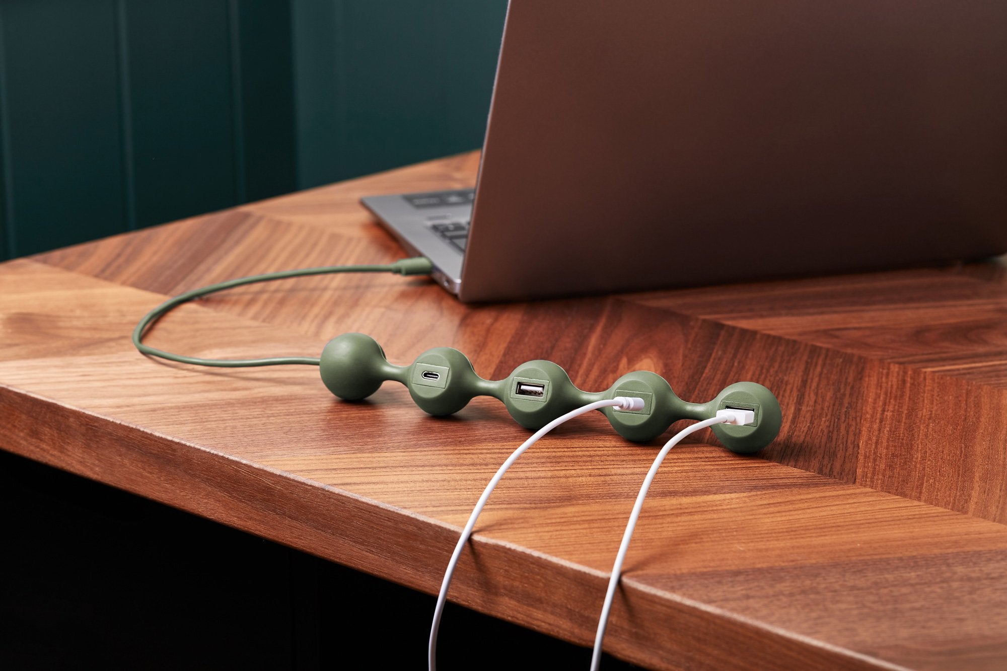 Lexon-Peas Hub 2 Usb çoğaltıcı Haki-Usb Çoğaltıcı-3-Milagron.com