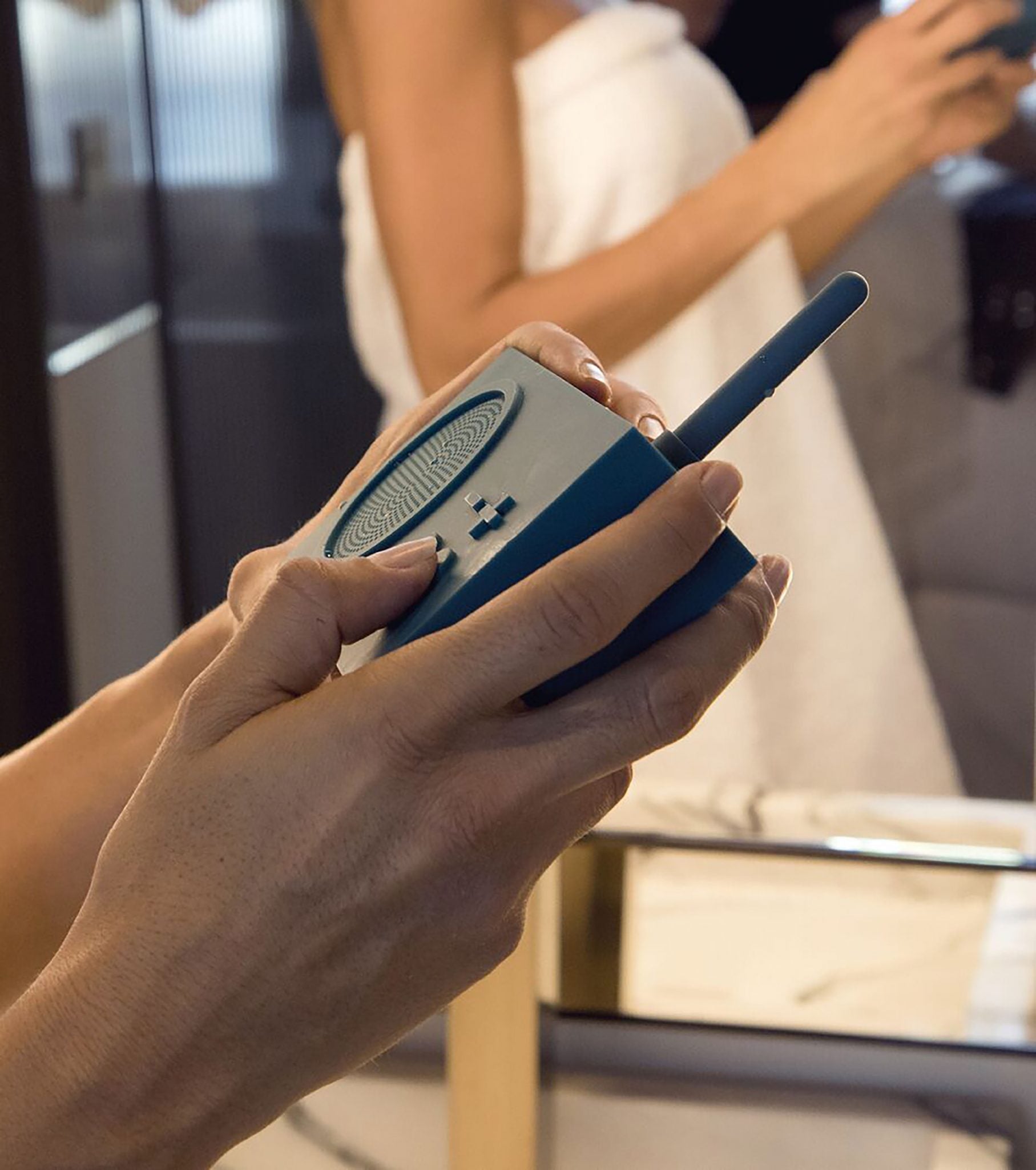 Lexon-Tykho 3 Radyo Ve Bluetooth Hoparlör-Taşınabilir Hoparlör-6-Milagron.com