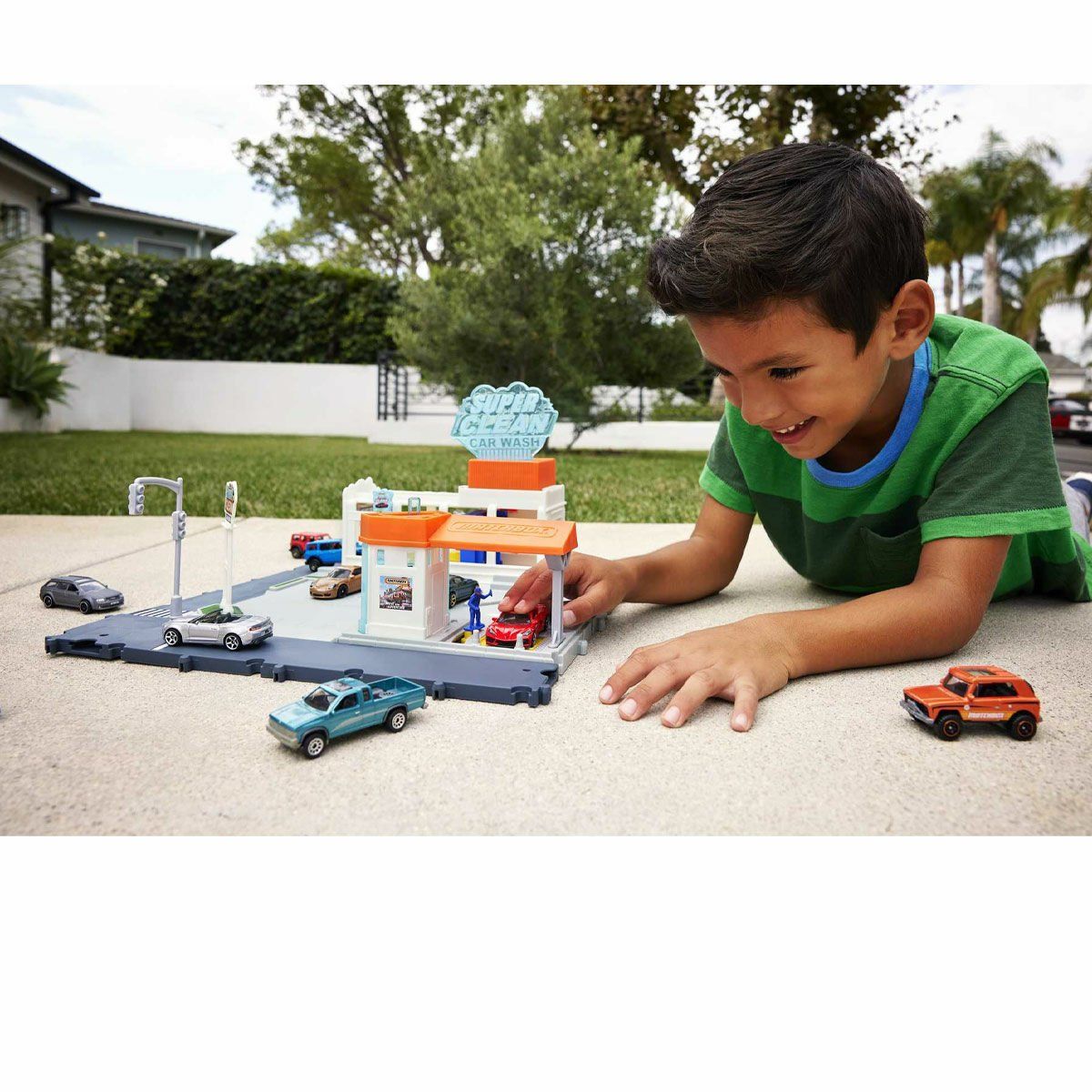 Matchbox-Aksiyon Sürücüleri Süper Oto Yıkama Oyun Seti-Oyuncak Arabalar ve Setleri-6-Milagron.com