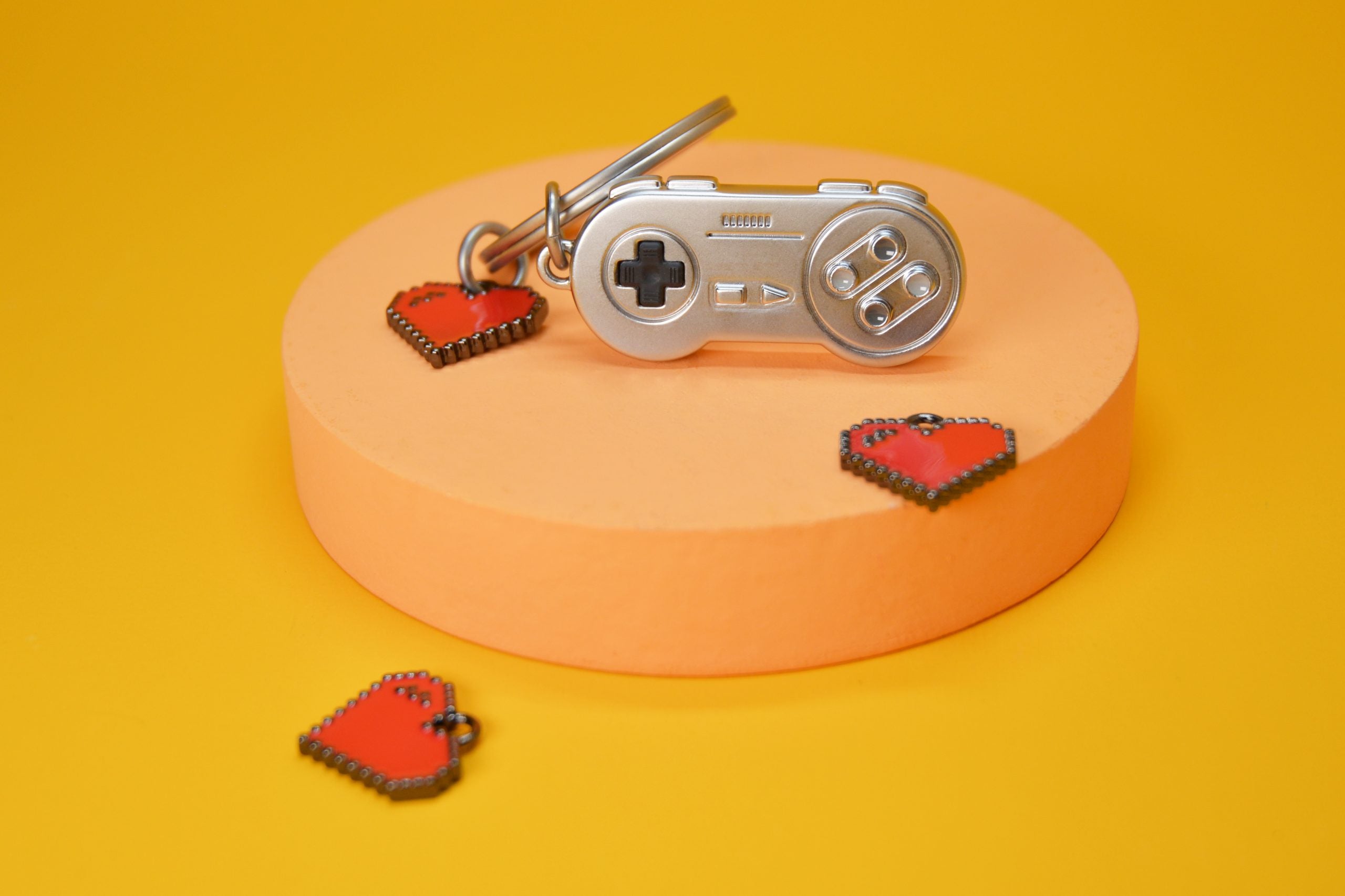 Metalmorphose-Oyun Konsolu Anahtarlık-Anahtarlık-6-Milagron.com