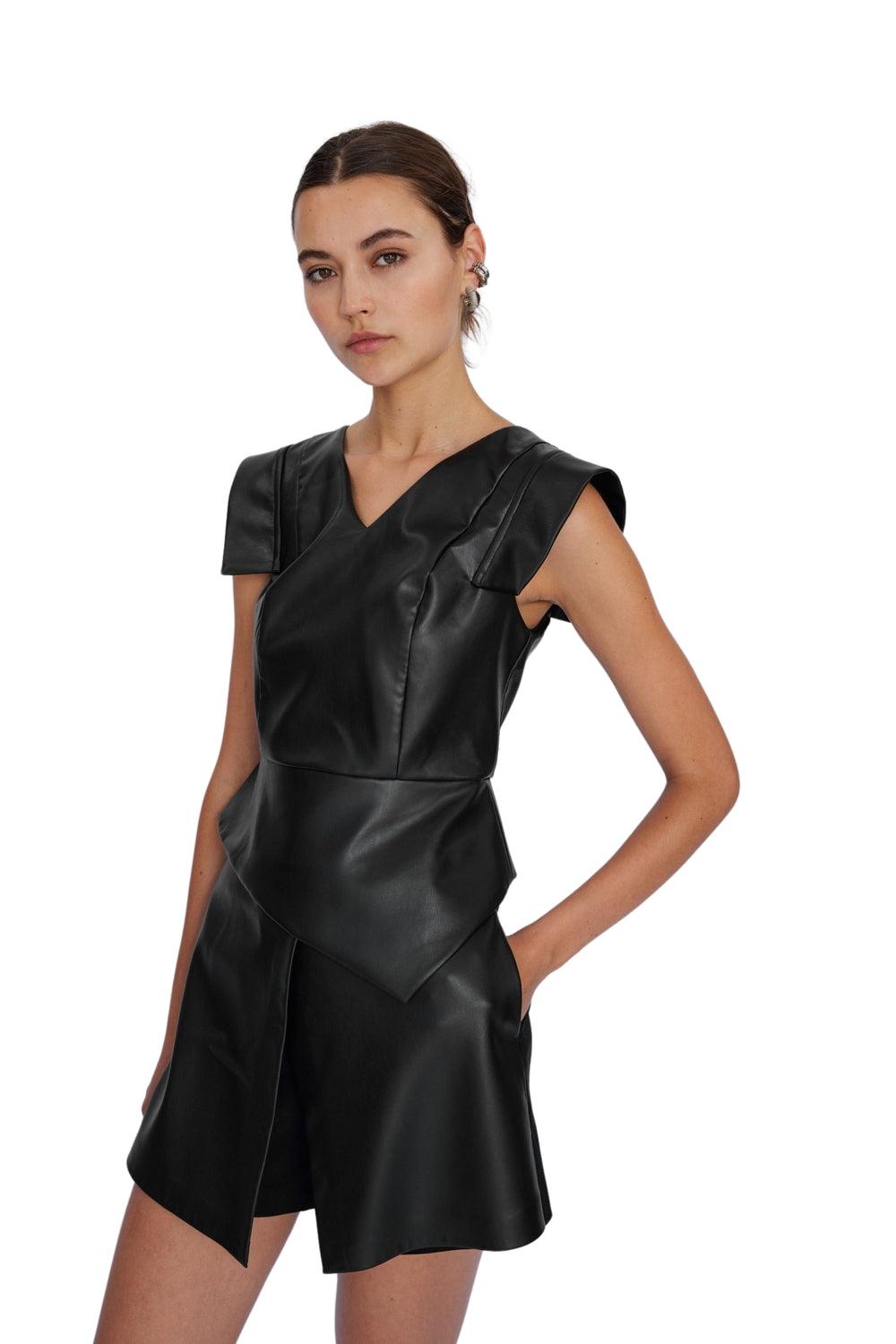 Mirimalist-Concrete Siyah Büstiyer-Bluz-2-Milagron.com