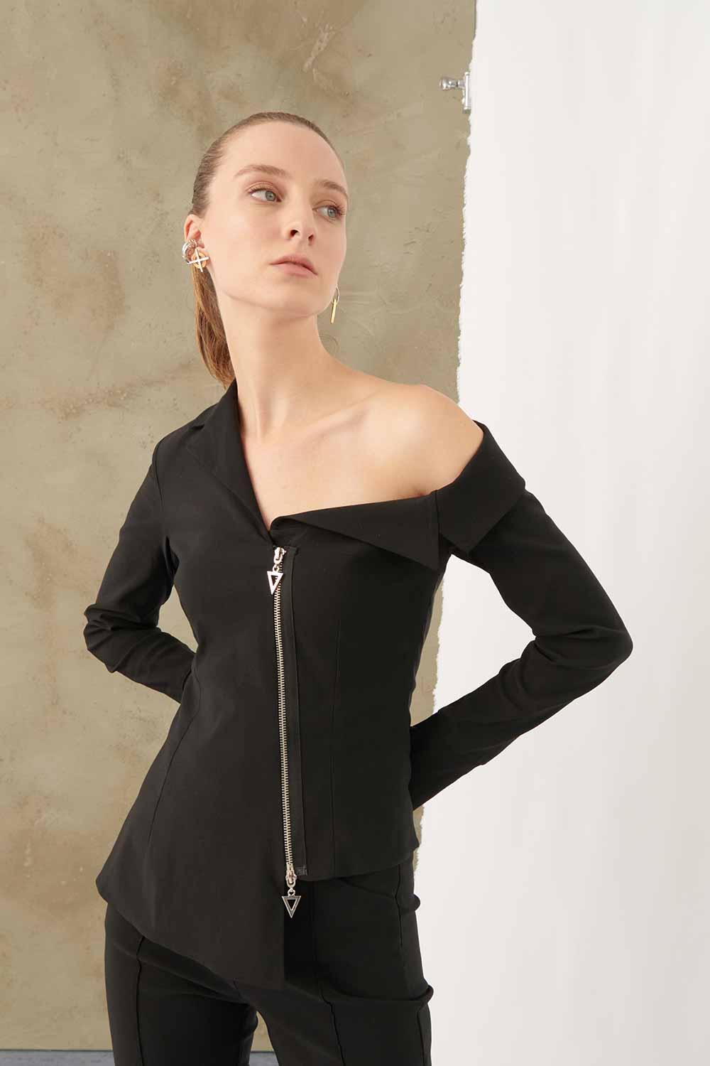 Mirimalist-Viva Jacket Black-Ceket-4-Milagron.com