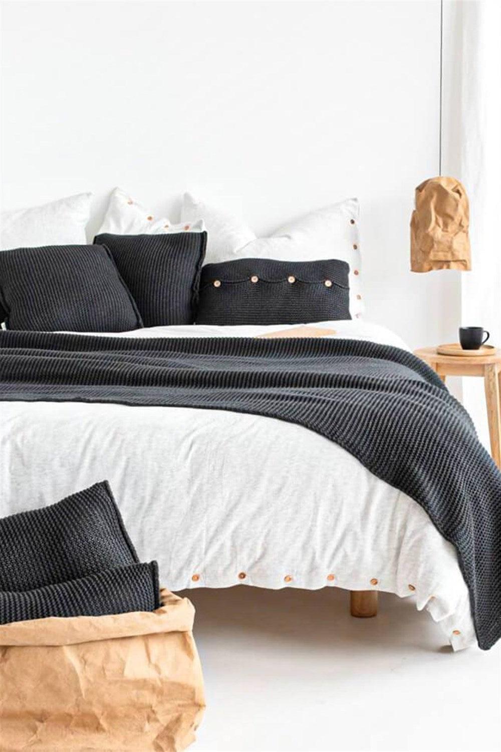 Moyha-Sense Gri Yatak Örtüsü-Yatak Örtüsü-3-Milagron.com