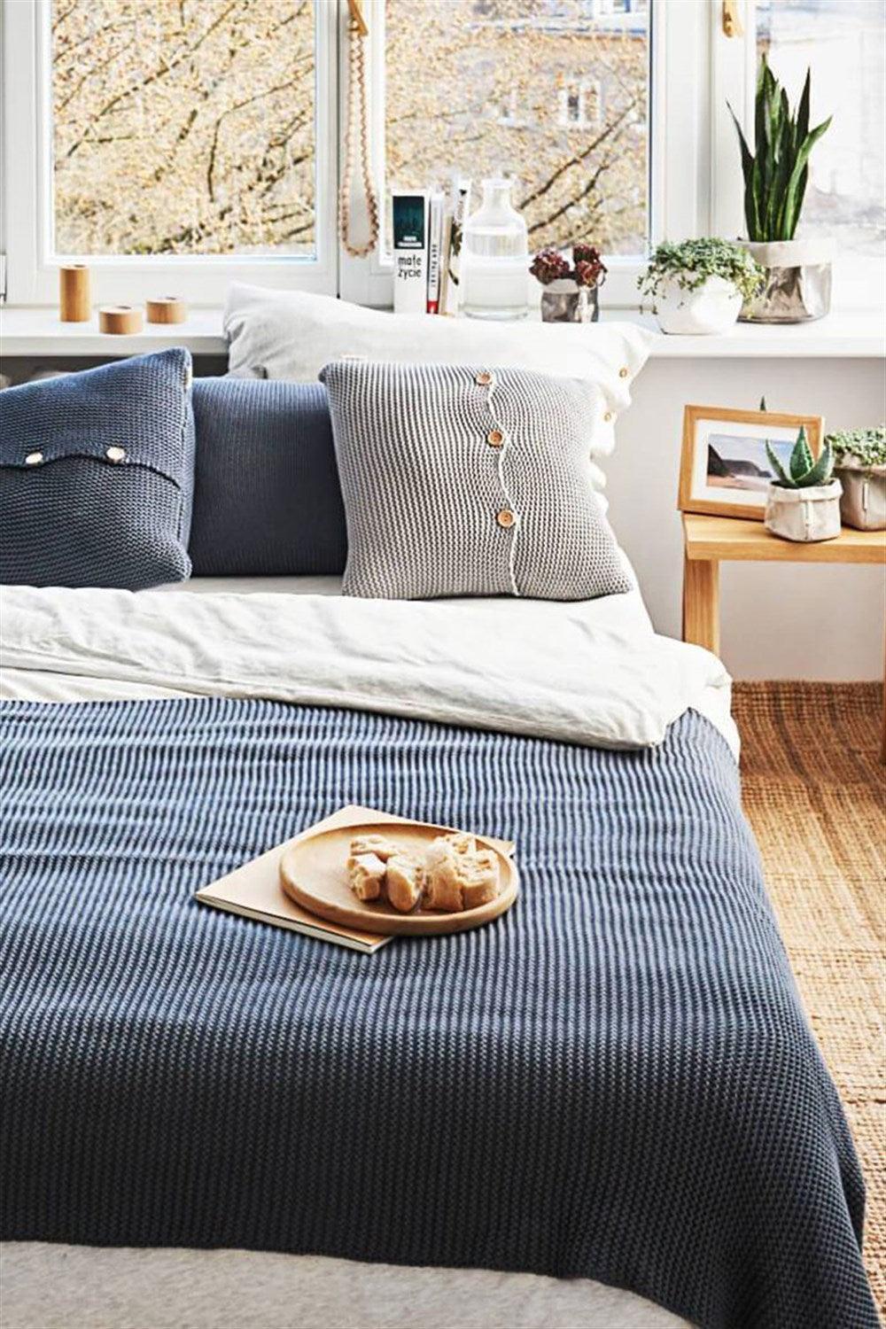 Moyha-Sense Lacivert Yatak Örtüsü (130 x 240)-Yatak Örtüsü-4-Milagron.com