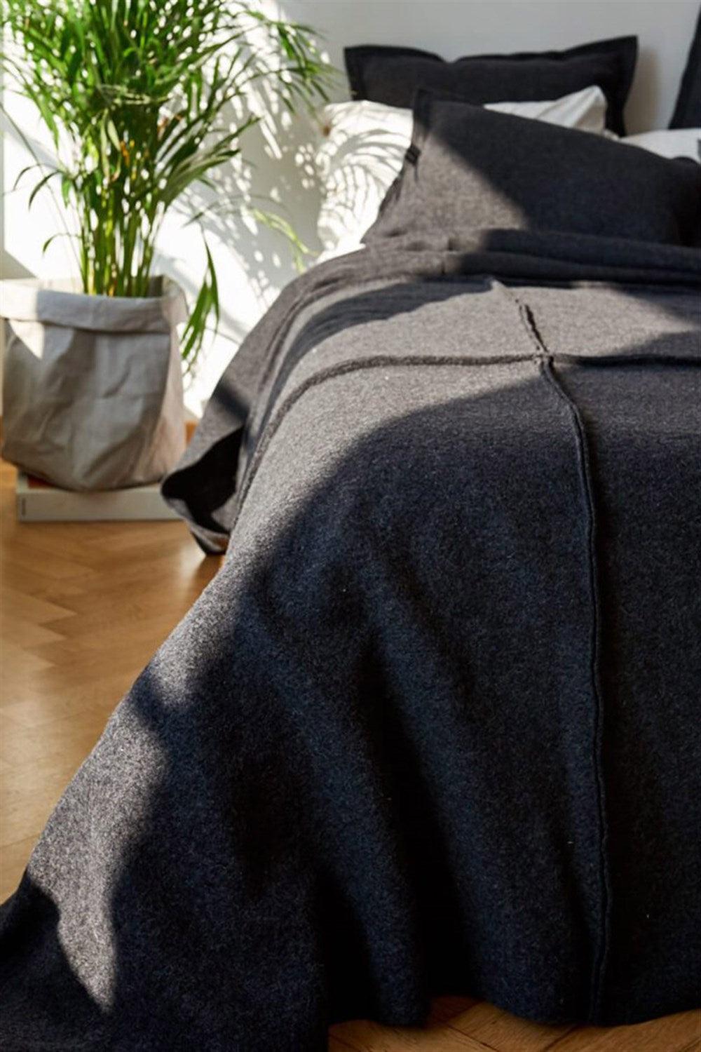 Moyha-Wave Antrasit Yatak Örtüsü (180 x 250)-Yatak Örtüsü-3-Milagron.com