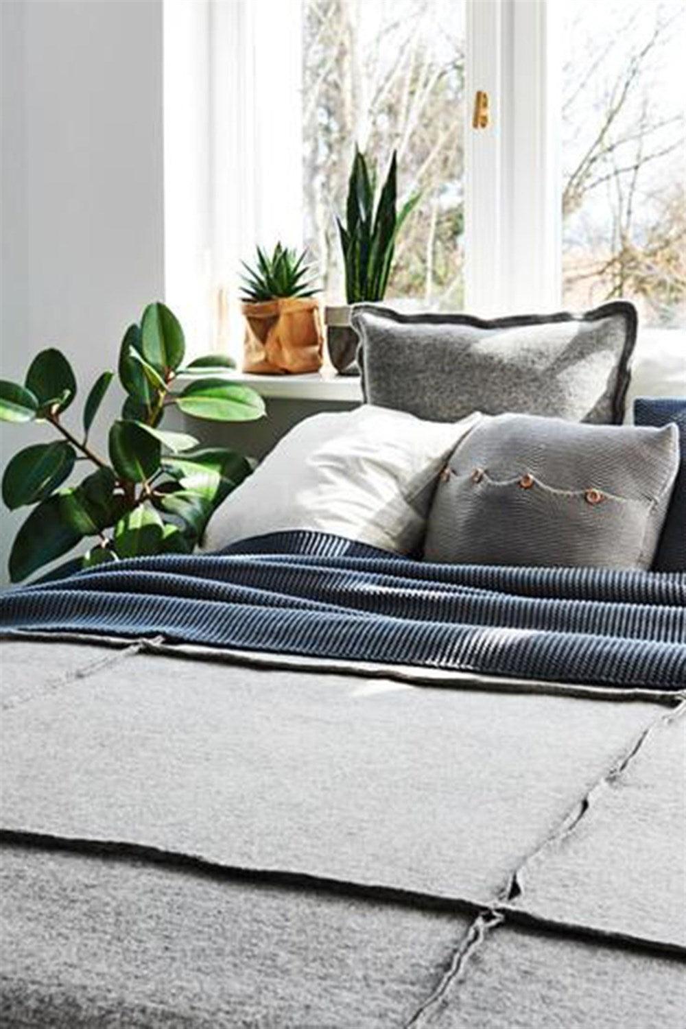 Moyha-Wave Gri Yatak Örtüsü (250 x 250)-Yatak Örtüsü-4-Milagron.com