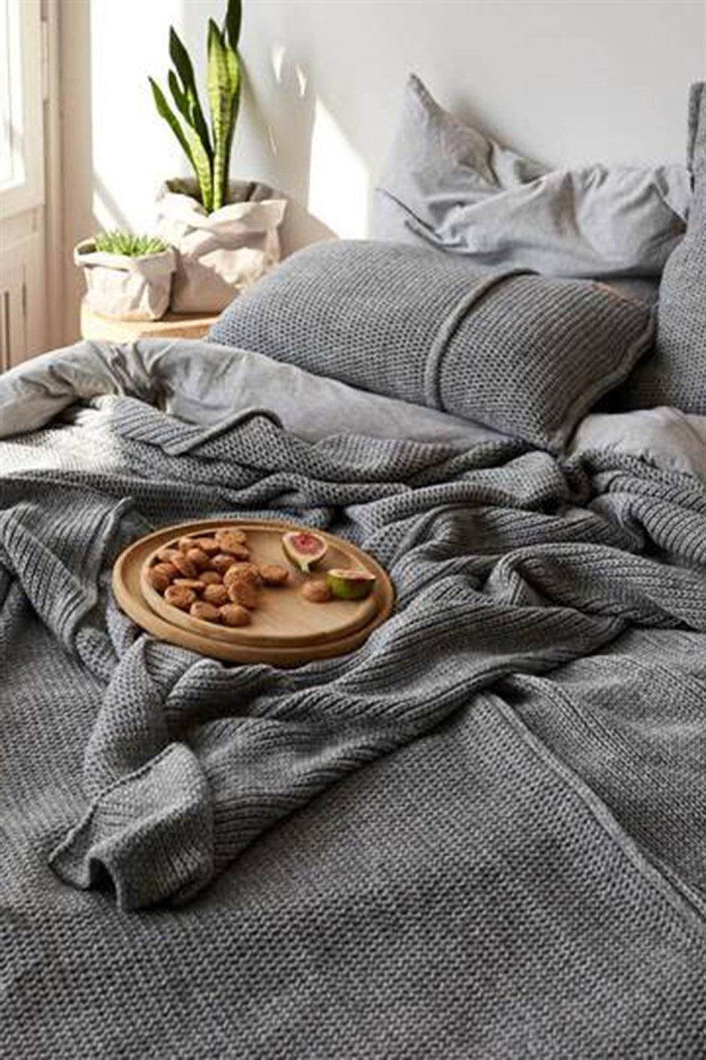 Moyha-Wooly Gri Yatak Örtüsü (250 x 220)-Yatak Örtüsü-3-Milagron.com