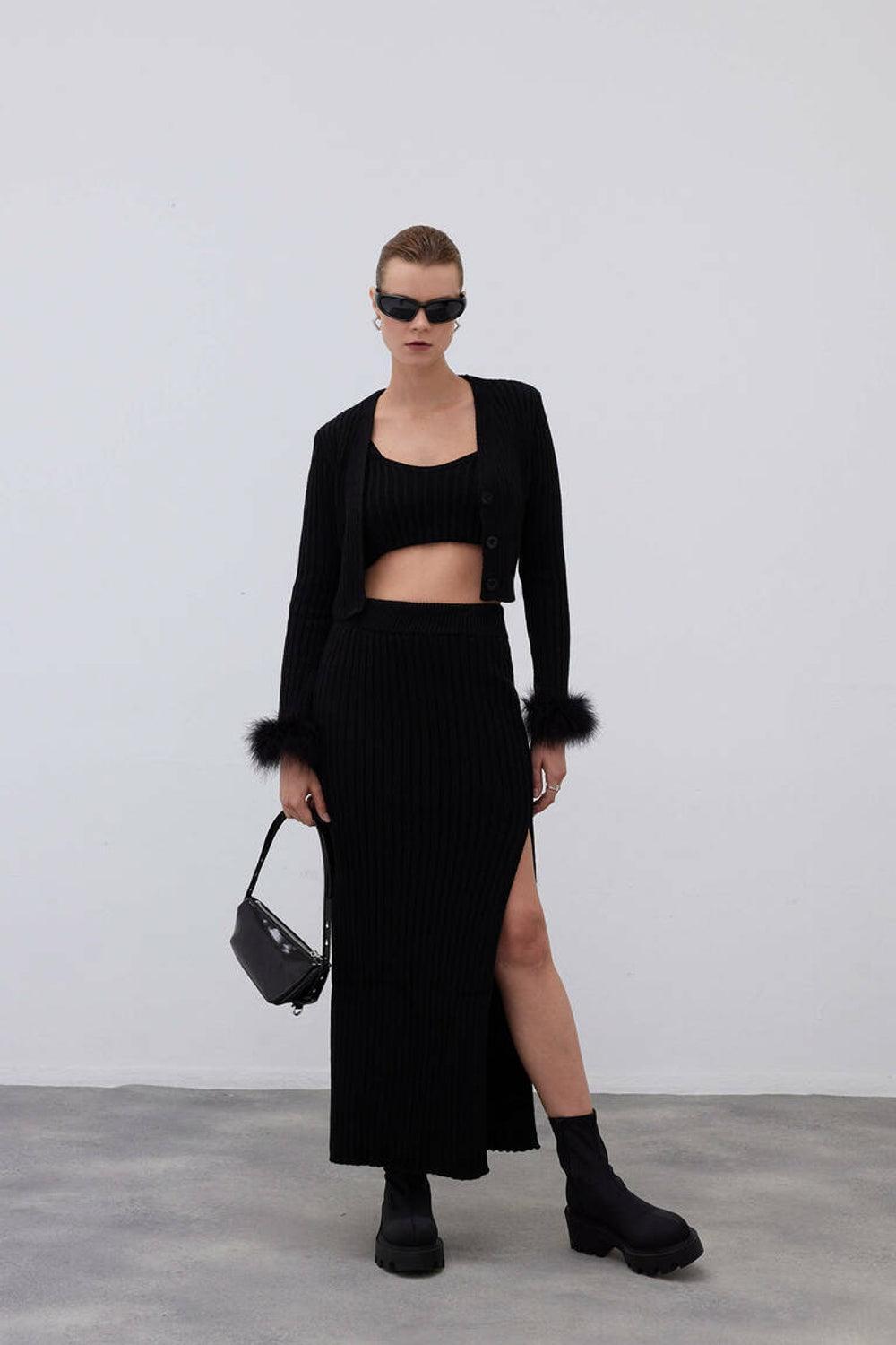 Mozto-SORUNLU - Faye Black Feathered Cardigan-Kazak & Triko-1-Milagron.com