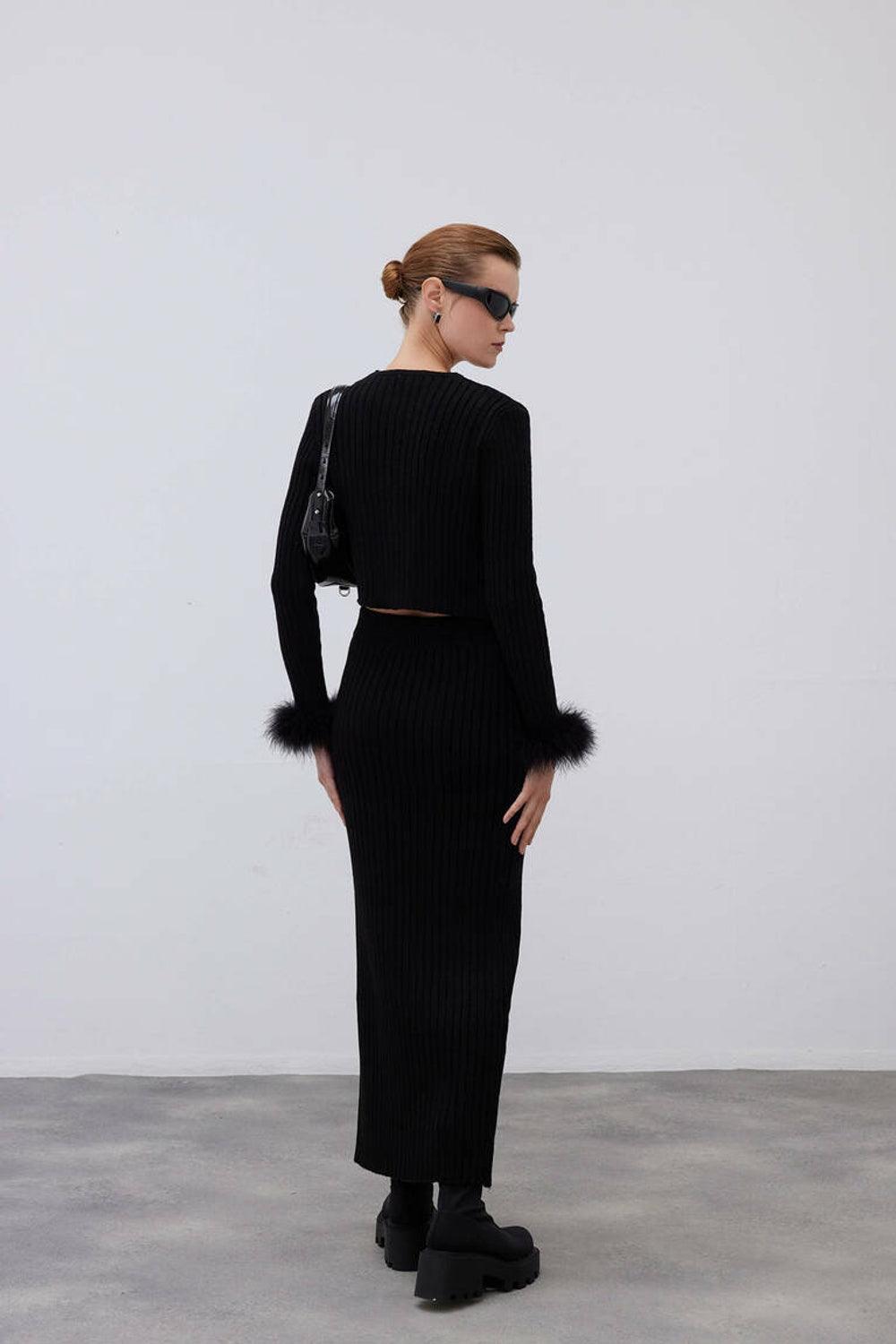 Mozto-SORUNLU - Faye Black Feathered Cardigan-Kazak & Triko-4-Milagron.com