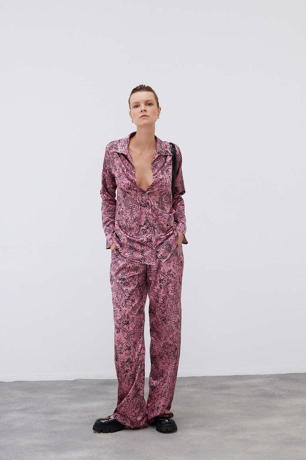 Mozto-SORUNLU - Thalia Satin Shirt-Gömlek-1-Milagron.com