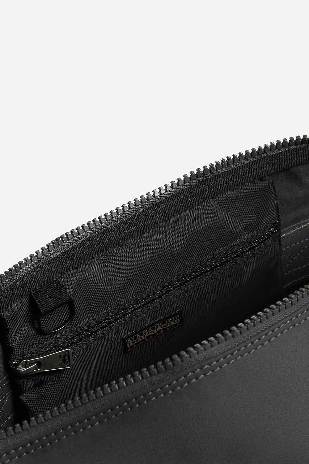 Napapijri-Bering Small 3 Dark Grey Solid-Bavul & Seyahat Çantası-8-Milagron.com