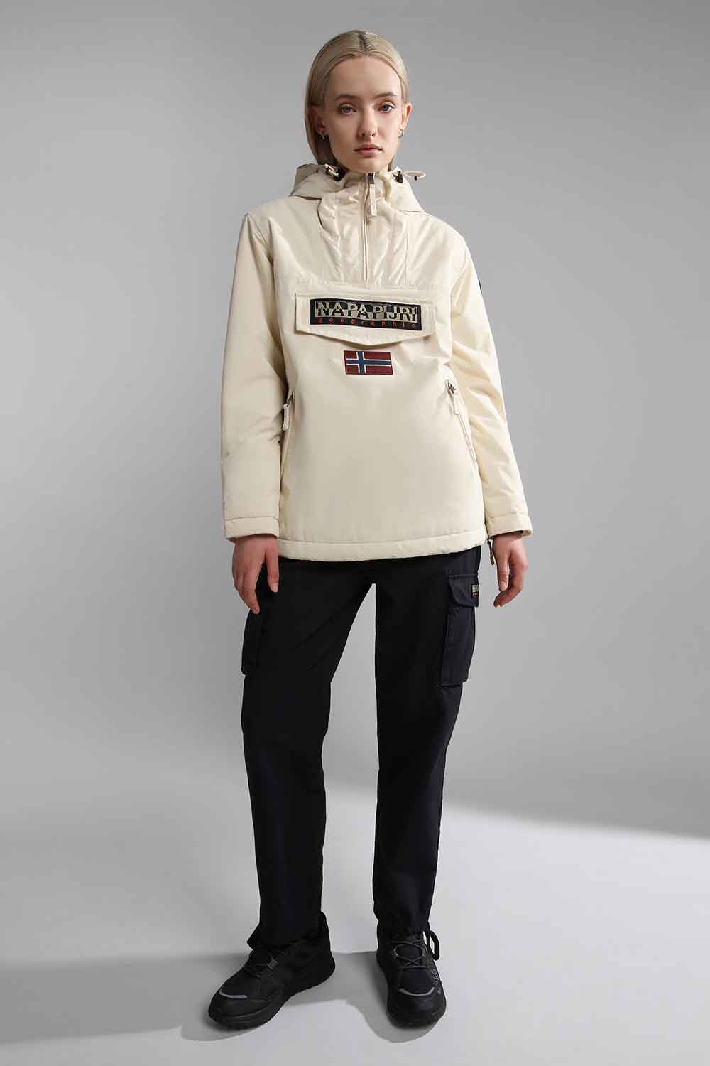 Napapijri-Rainforest Pcoket 4 Whitecap Gray-Yağmurluk-2-Milagron.com