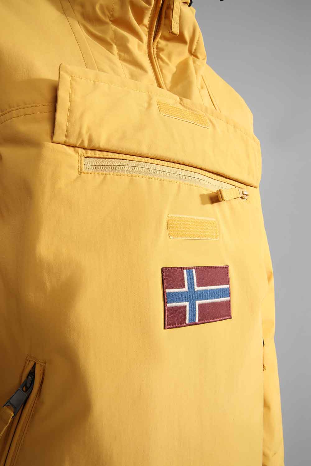 Napapijri-Rainforest Pocket 4 Yellow Amber-Yağmurluk-6-Milagron.com