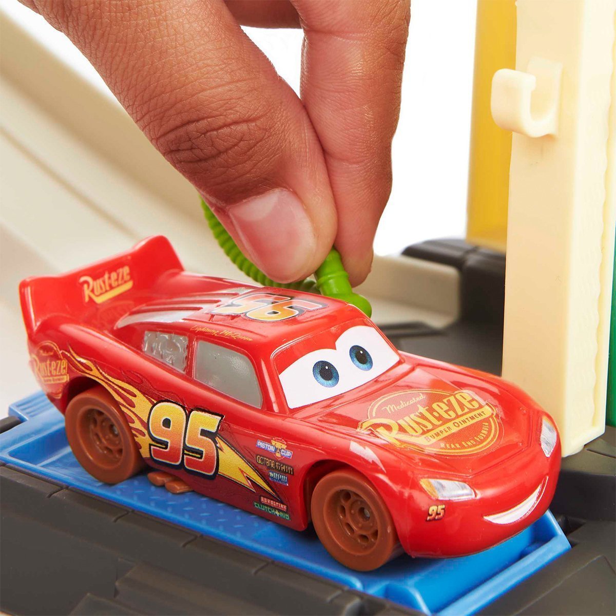 Pixar Cars-Cars Yarış Heyecanı Oyun Seti-Oyuncak Arabalar ve Setleri-4-Milagron.com