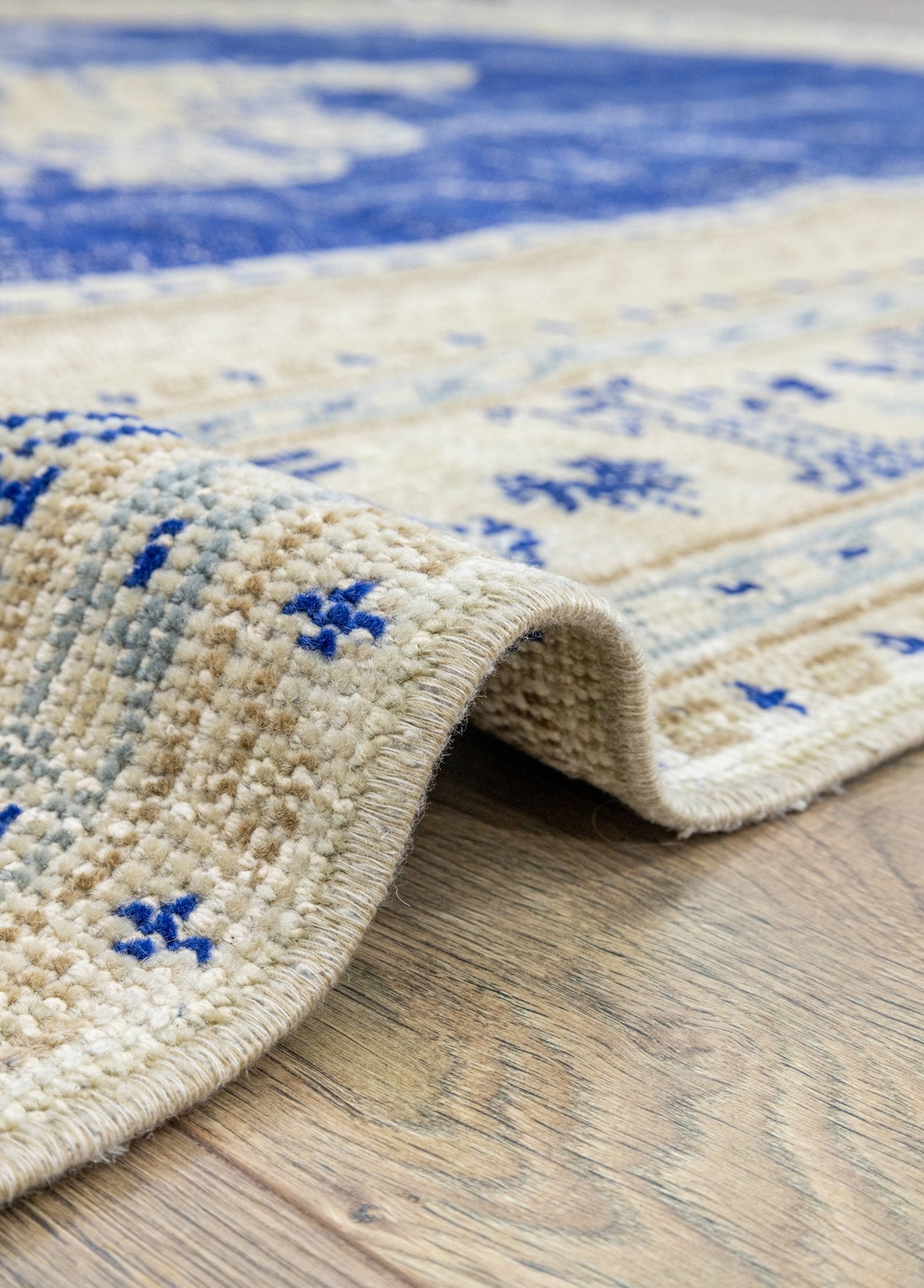 Soho Antiq-Asifa Madalyon Desenli El Dokuma Vintage Halı 220x304-Halı-5-Milagron.com