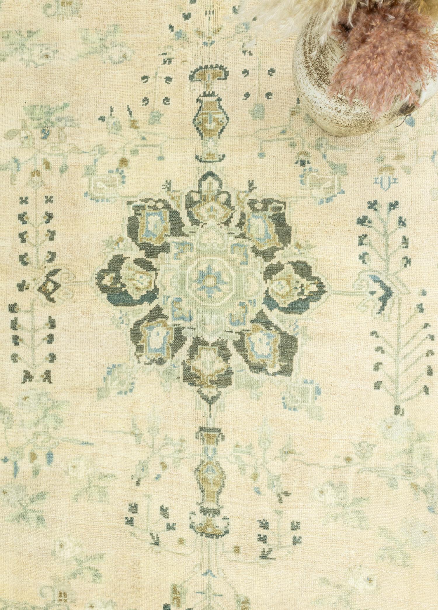 Soho Antiq-Asmira Madalyon Desenli El Dokuma Halı 170x234 Cm-Halı-3-Milagron.com