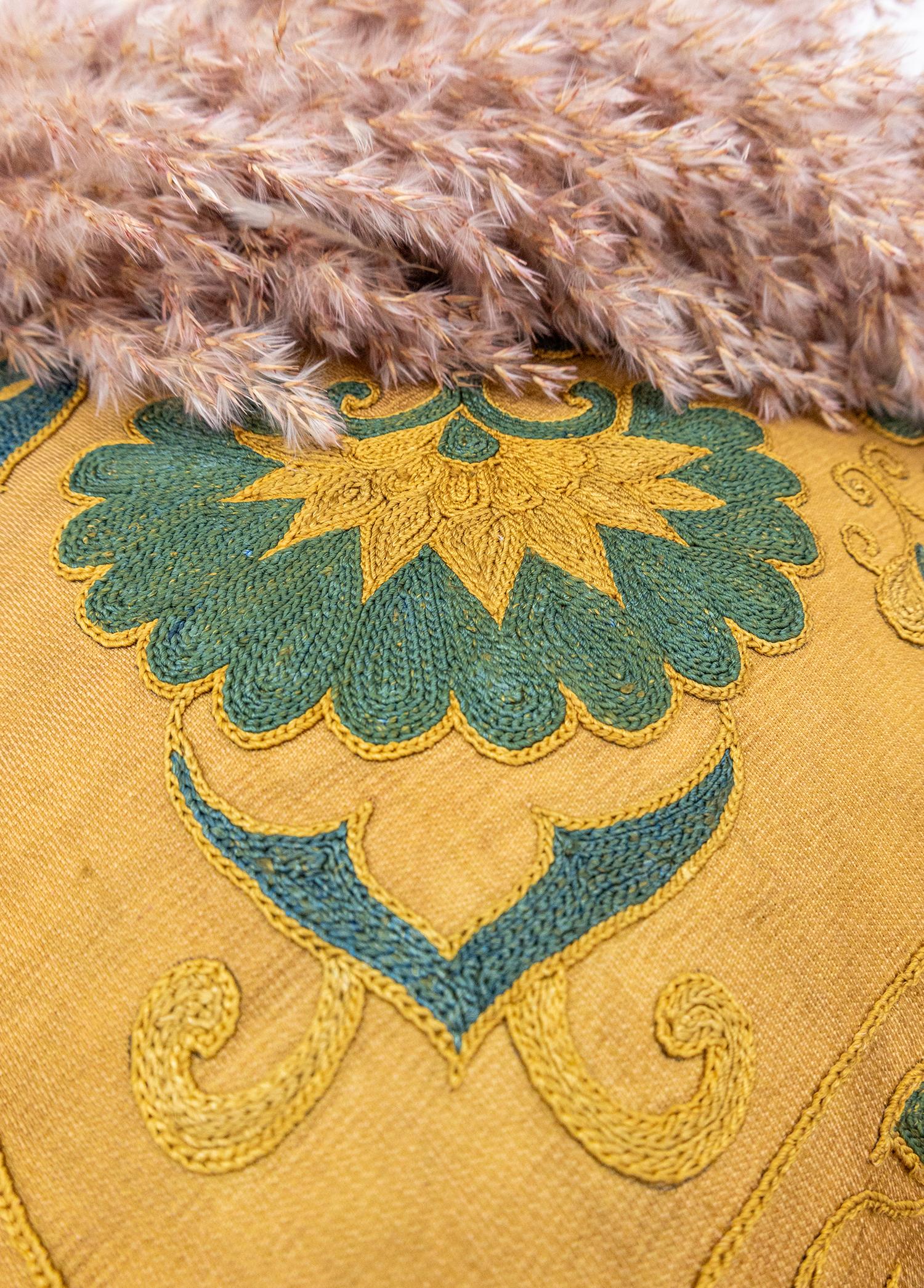 Soho Antiq-Firas çiçek İşlemeli Suzani Yastık 50x50 Cm-Yastık-4-Milagron.com