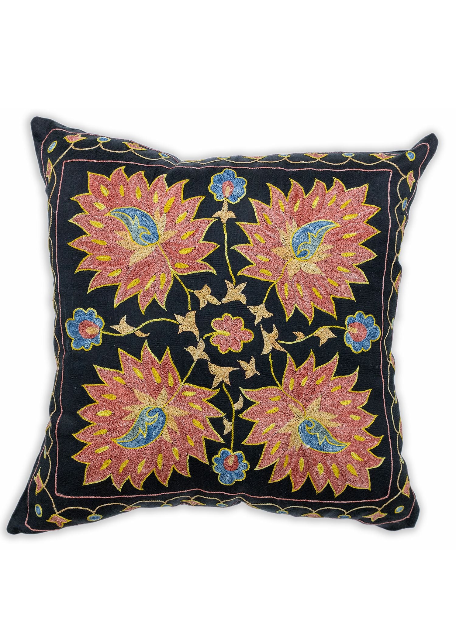 Soho Antiq-Kadio İpek İşlemeli Siyah Kırlent 50x50 Cm-Yastık-1-Milagron.com