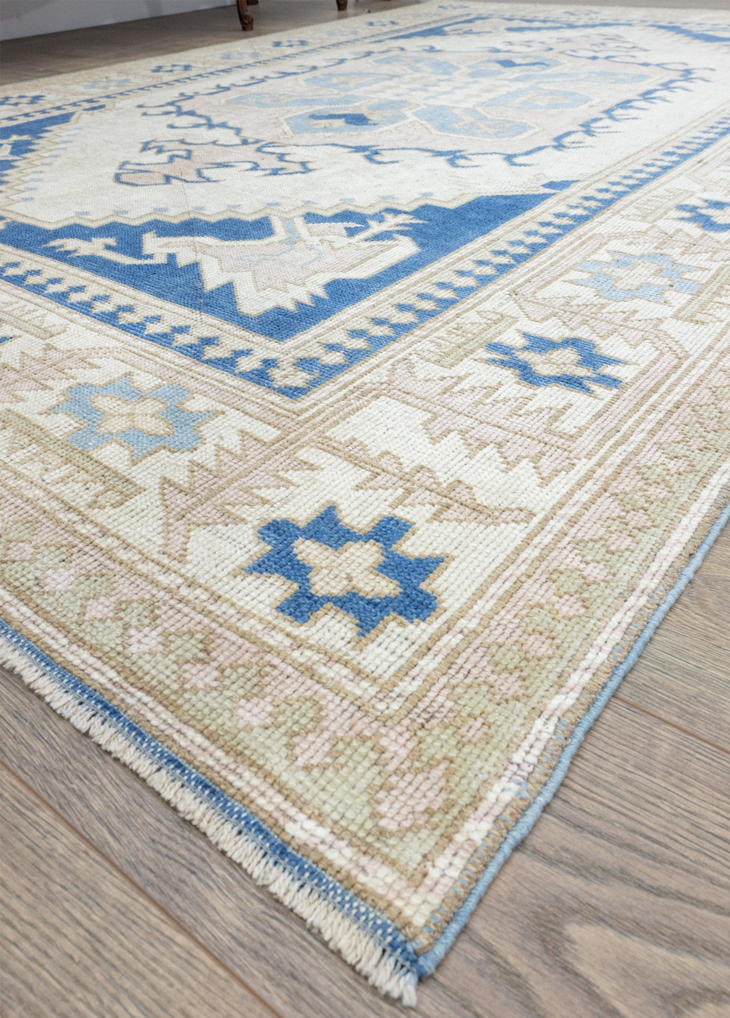 Soho Antiq-Kaman Oriental Figürlü El Dokuma Yün Halı 178x257 Cm-Halı-3-Milagron.com