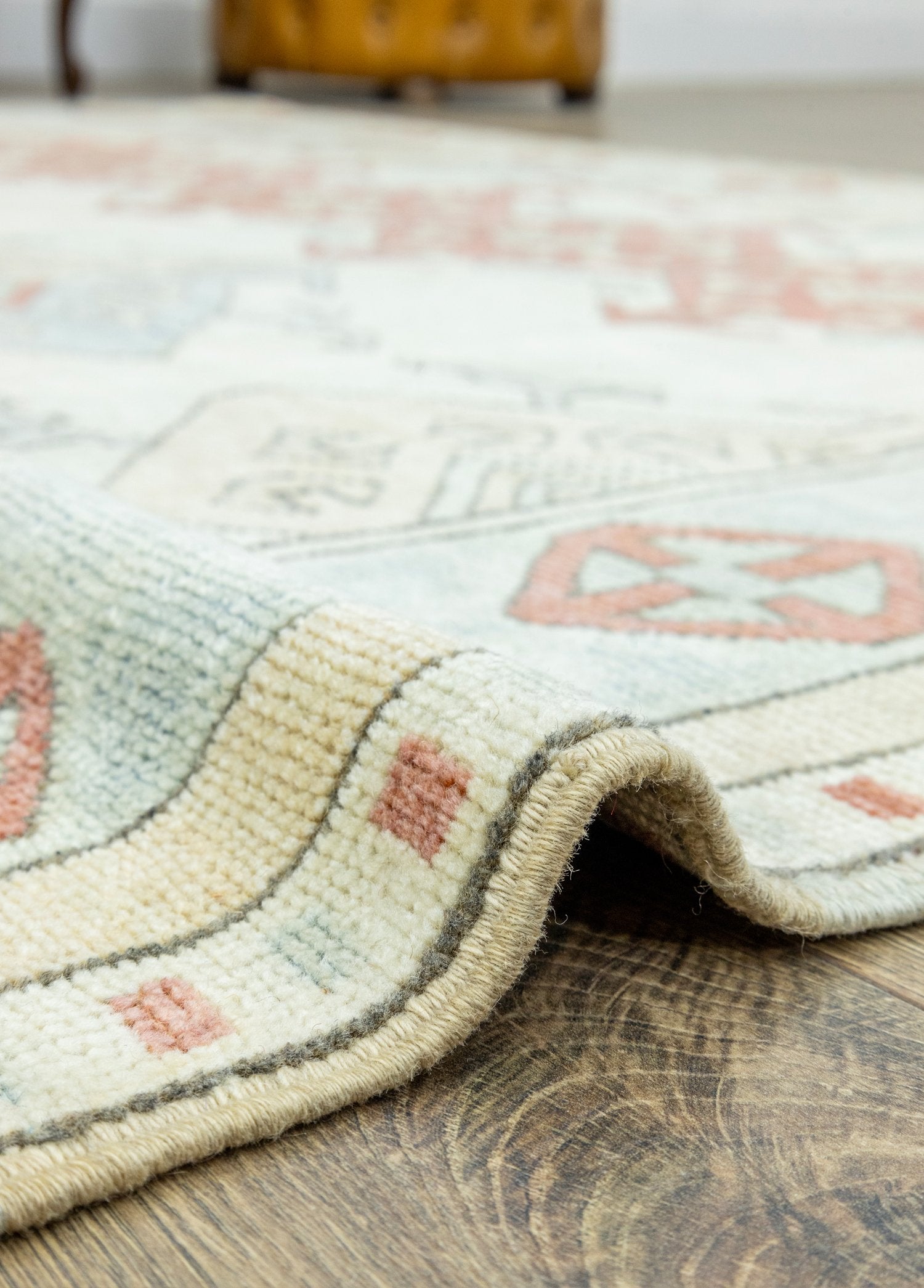 Soho Antiq-Karlık Geometrik Tasarımlı El Dokuma Halı 191x234 Cm-Halı-5-Milagron.com