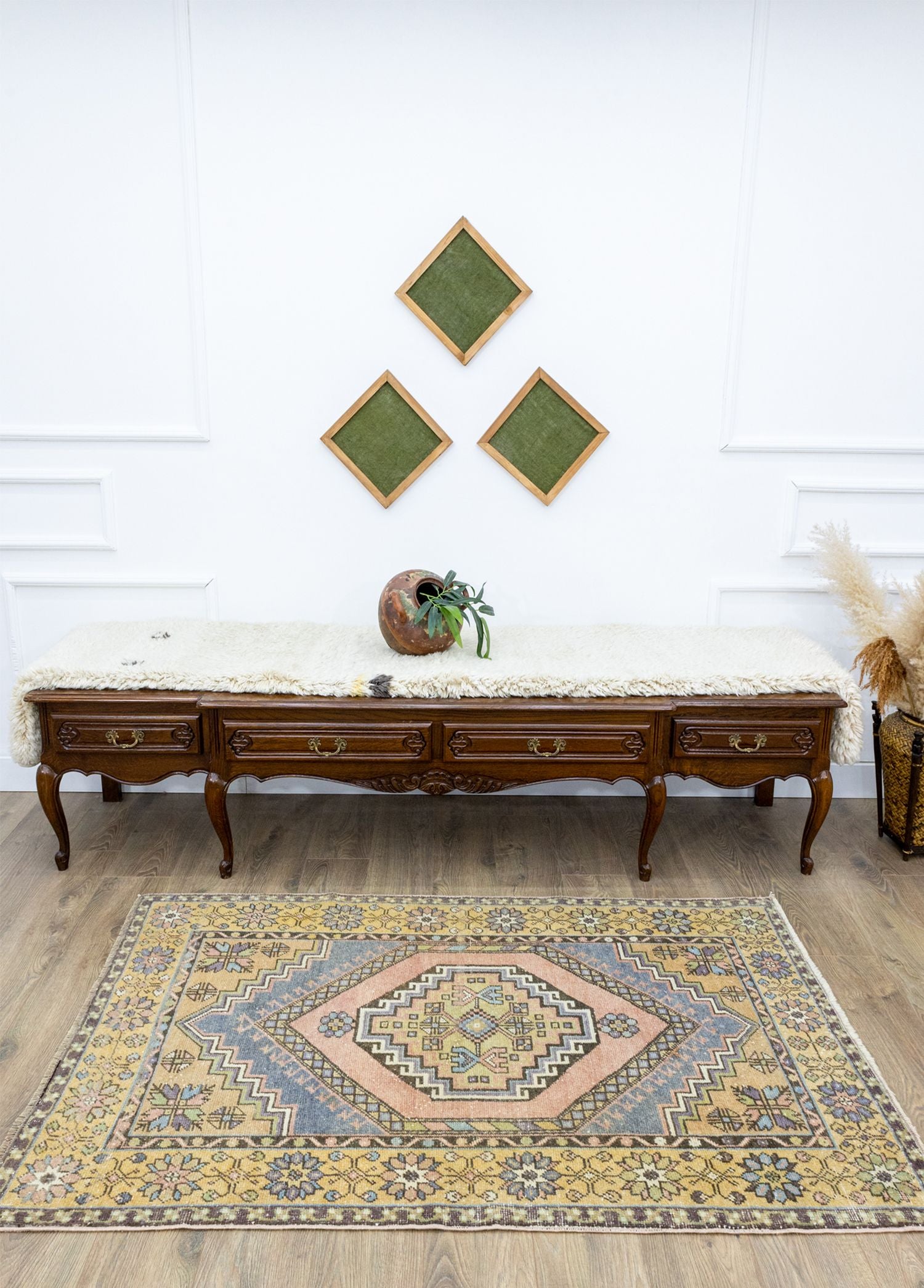 Soho Antiq-Kisre Geometrik Desenli El Dokuma Yün Halı 111x175 Cm-Halı-2-Milagron.com