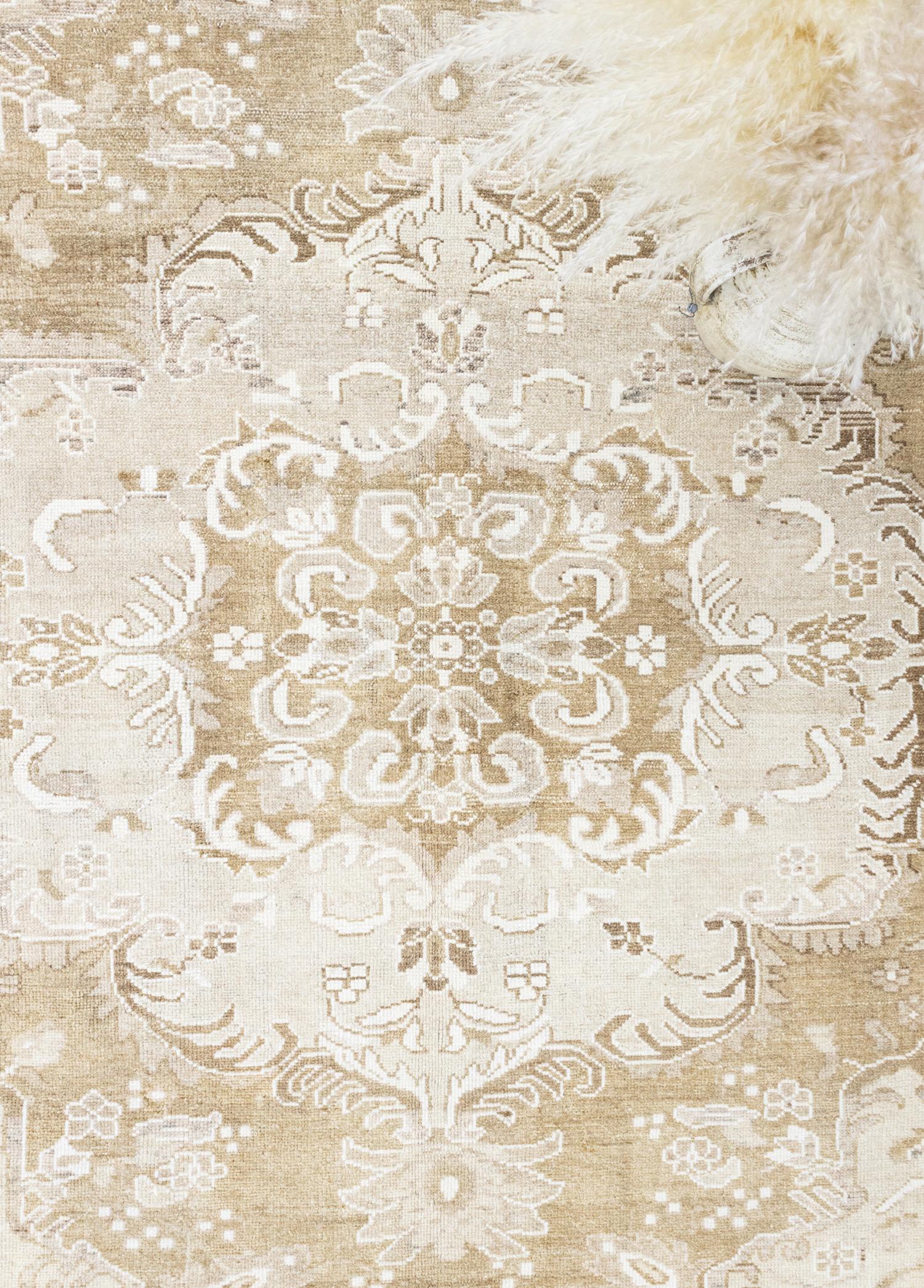 Soho Antiq-Kunter Abrajlı El Dokuması Yün Kars Halısı 216x290 Cm-Halı-3-Milagron.com