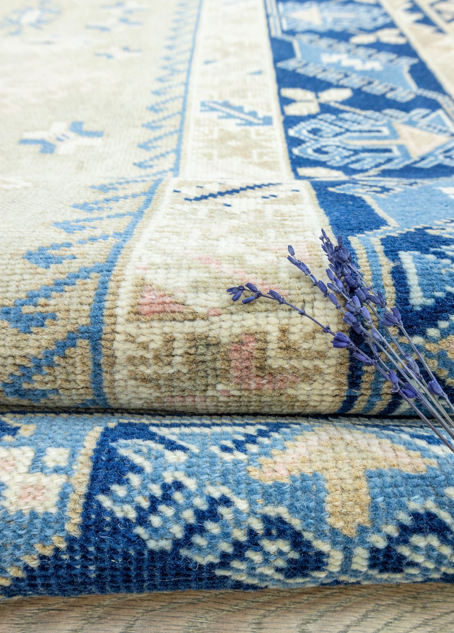 Soho Antiq-Samir Rustik Tasarımlı El Dokuma Yün Halı 198x292 Cm-Halı-4-Milagron.com