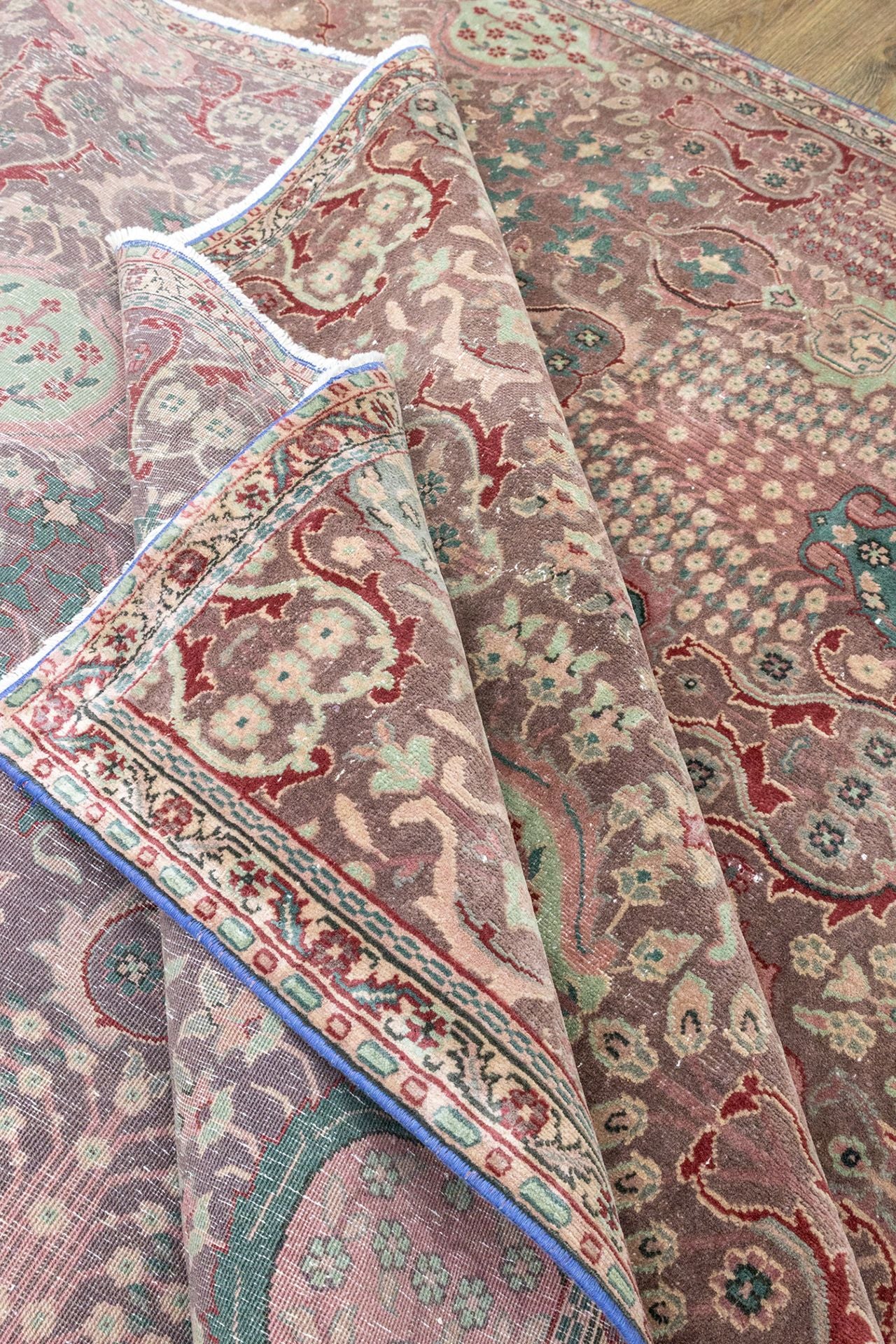 Soho Antiq-Saulet Etnik Figürlü El Dokuma İran Halı 186x286 Cm-Halı-6-Milagron.com