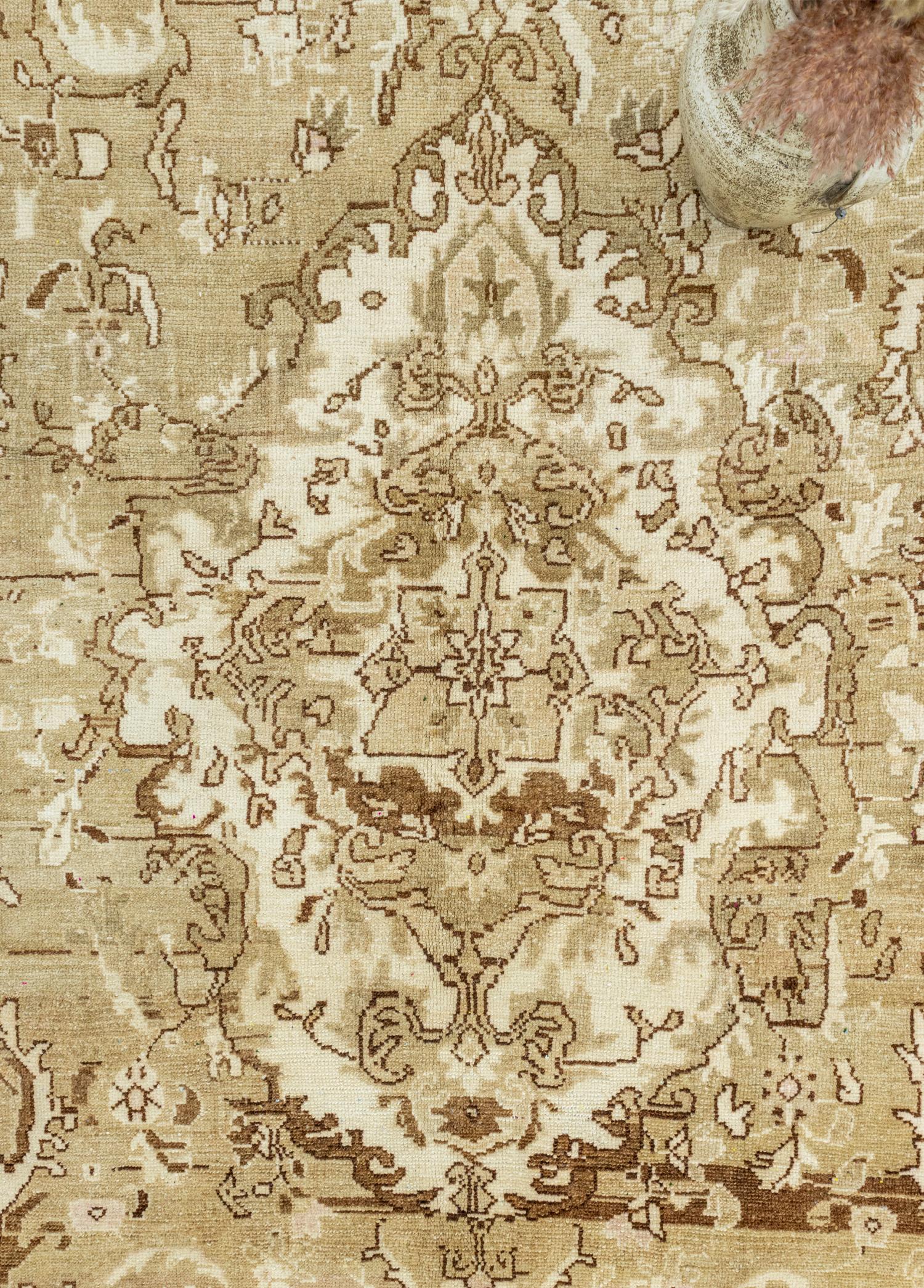 Soho Antiq-Siyat El Dokuma Natural Renkli Organik Yün Halı 199x294 Cm-Halı-3-Milagron.com