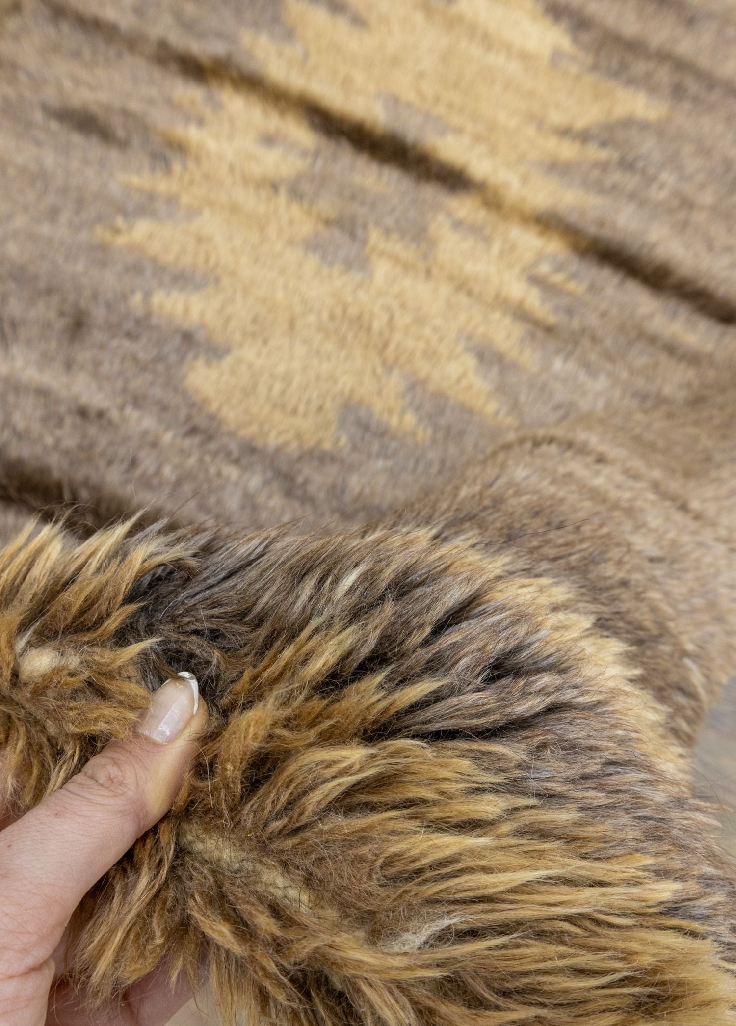 Soho Antiq-Terra İlkel Desenli El Dokuma Tülü Halı 107x186 Cm-Halı-4-Milagron.com