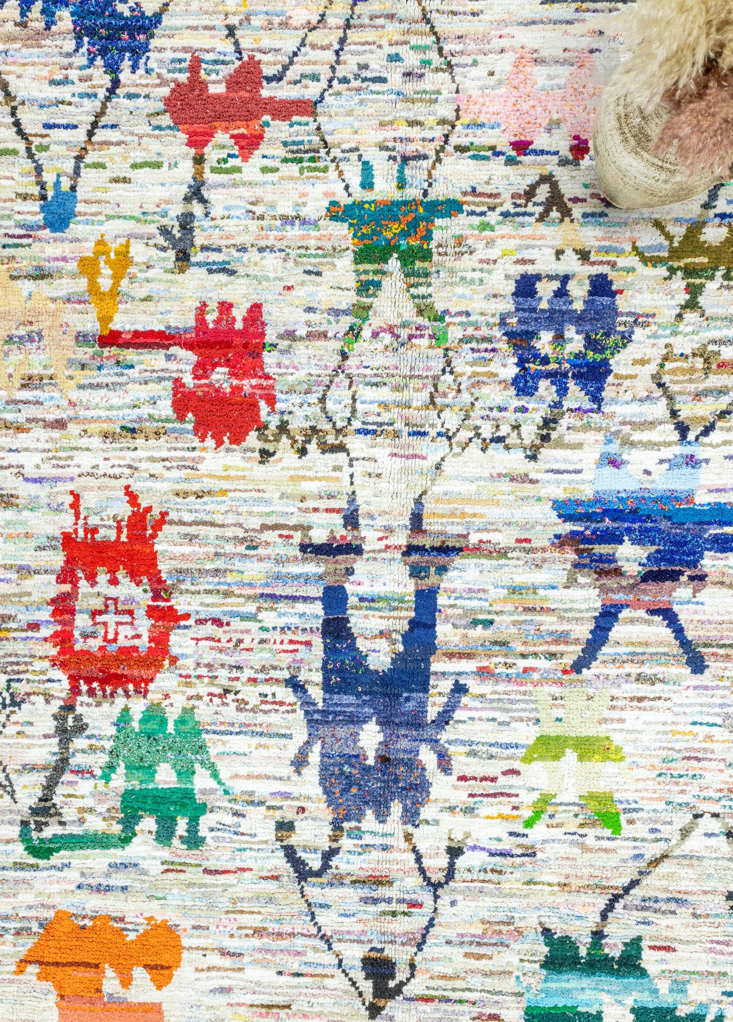 Soho Antiq-Timer İlkel Figürlü Renkli El Dokuma Halı 273x403 Cm-Halı-3-Milagron.com