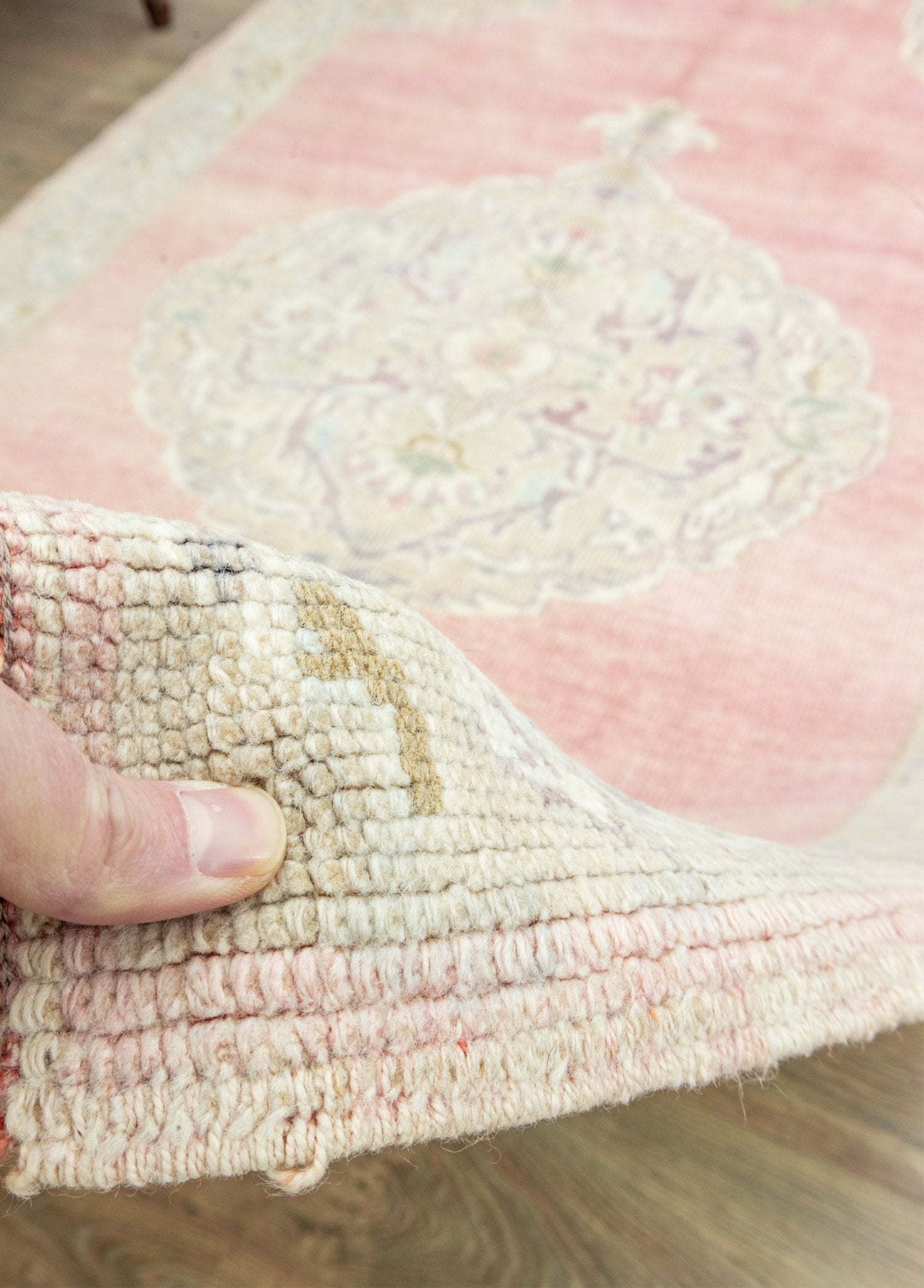 Soho Antiq-Yulsa Madalyon Tasarımlı El Dokuma Halı 137x242 Cm-Halı-4-Milagron.com