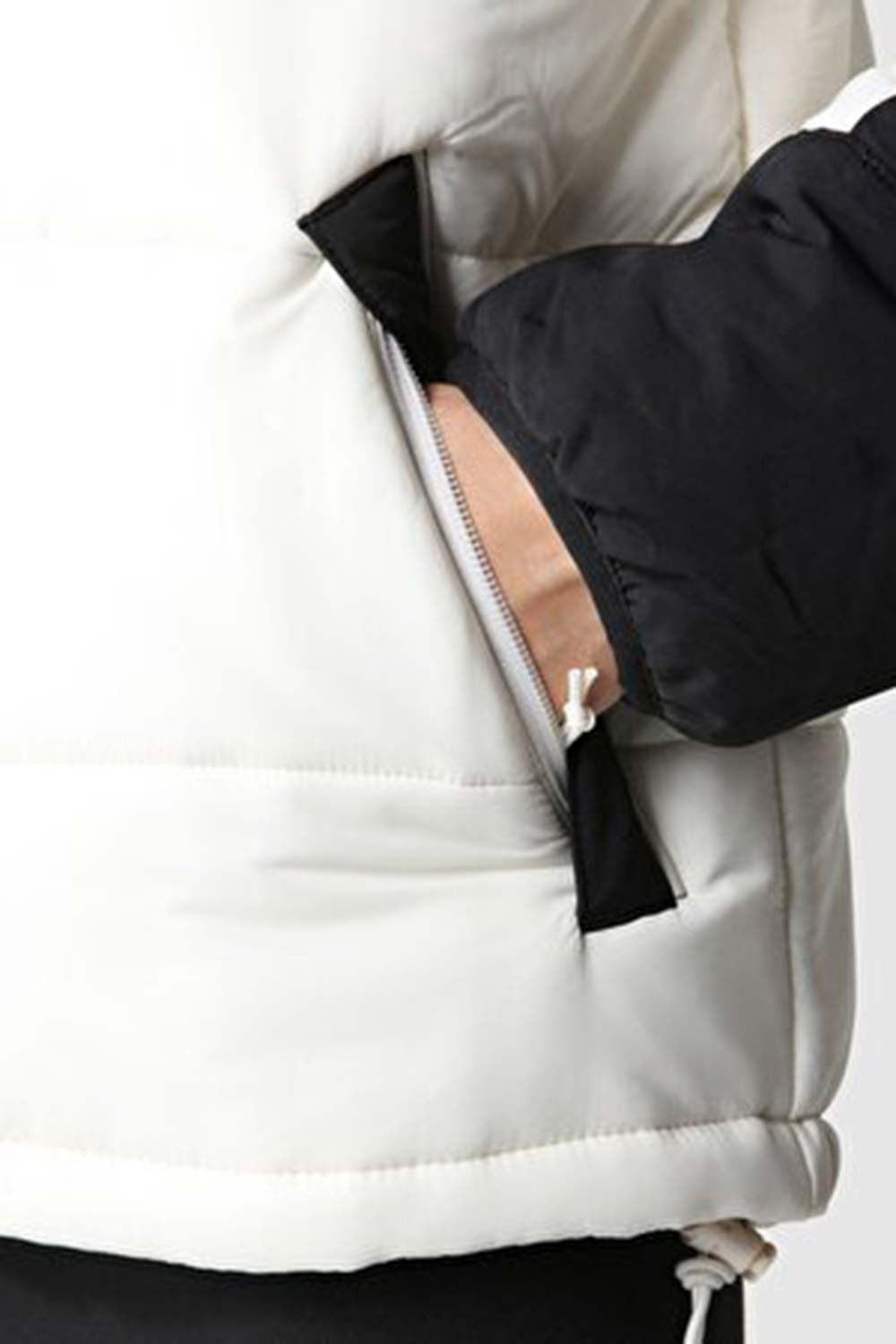 The North Face-Women Himalayan Insulated Jacket Gardenia White-Mont-10-Milagron.com