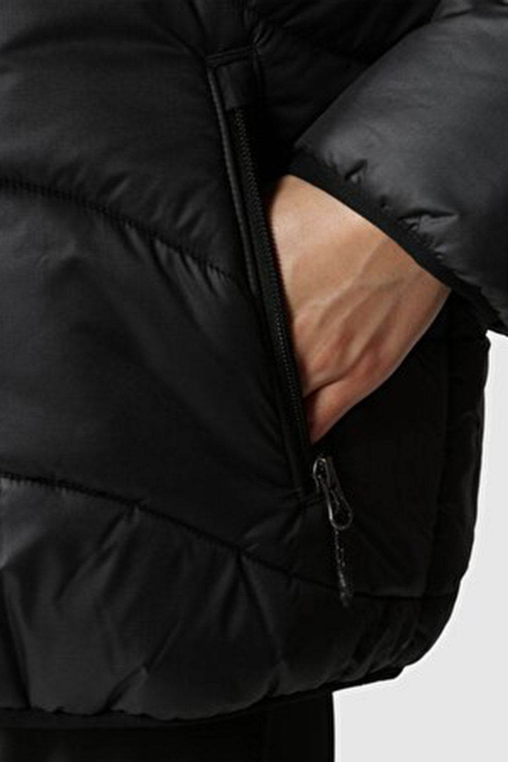 The North Face-Women TNF Jacket 2000 Black-Mont-9-Milagron.com