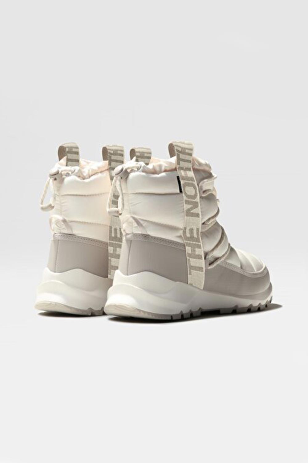 The North Face-Women Thermoball Lace Up Waterproof-Bot-3-Milagron.com