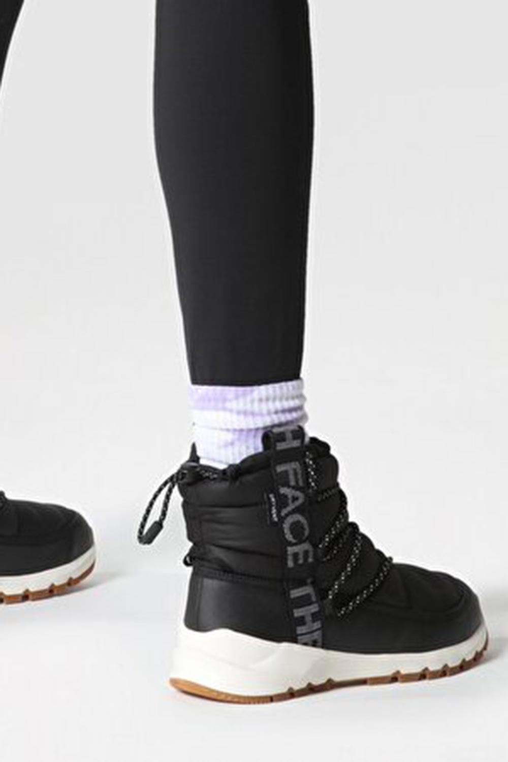 The North Face-Women Thermoball Lace Up Waterproof-Bot-8-Milagron.com