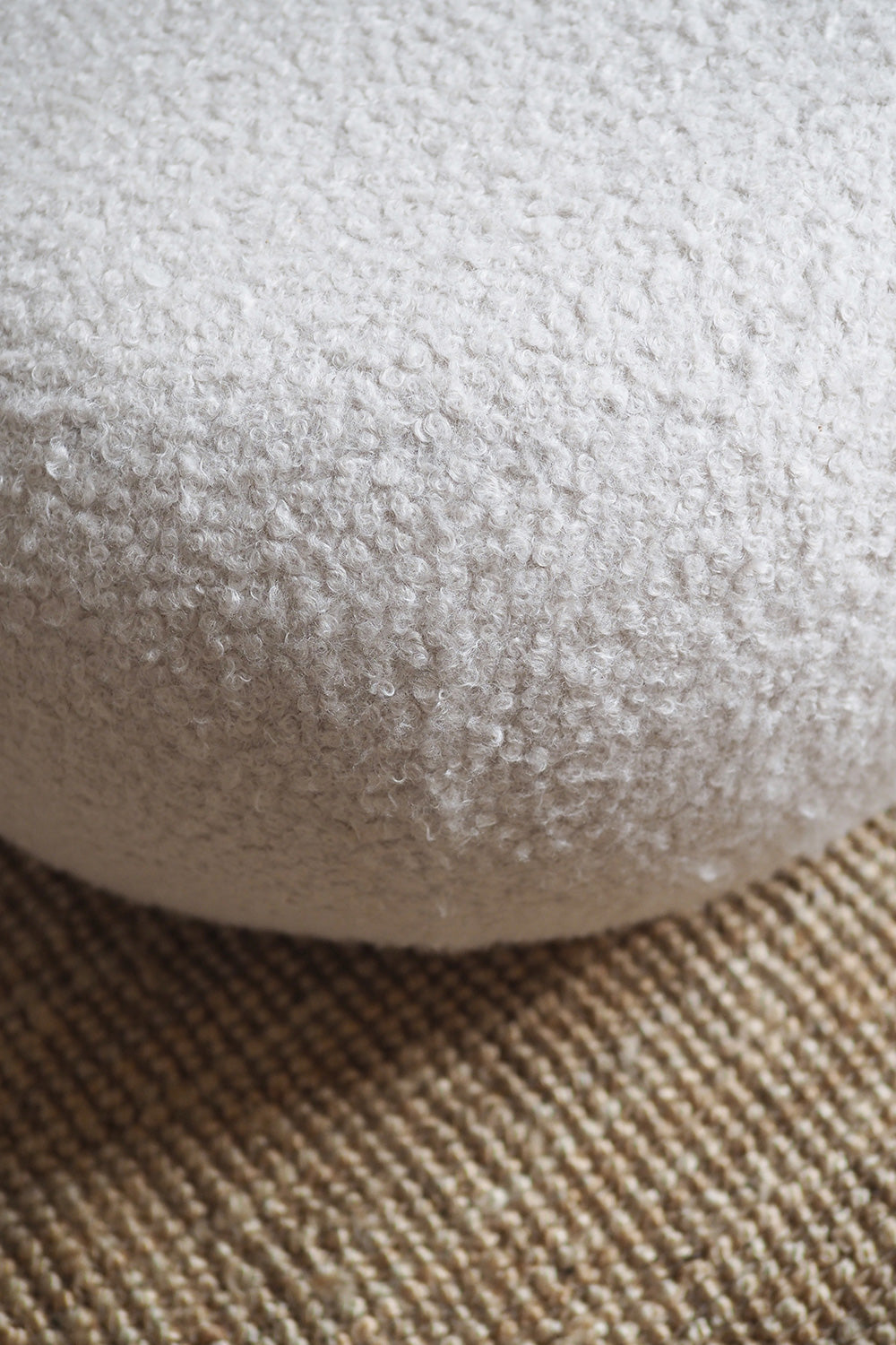 Tuca's Home-Tuca’s Teddy Pet Puf-Sehpa-3-Milagron.com