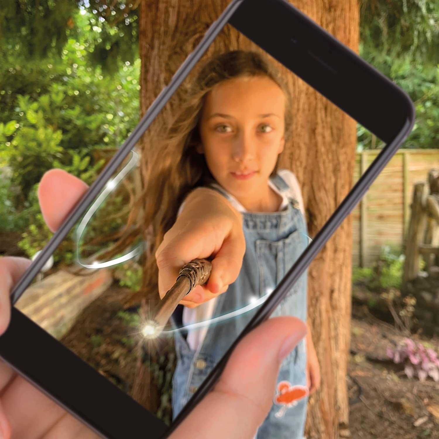 Wizarding World-Harry Potter Lisanslı Uygulama Destekli Sihirli Işıklı Asa - Hermonie-Figürler-4-Milagron.com