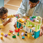 10470 Lego Duplo 3Ü1 Arada Figürlü Modern Aile Evi 166 Parça +2 Yaş