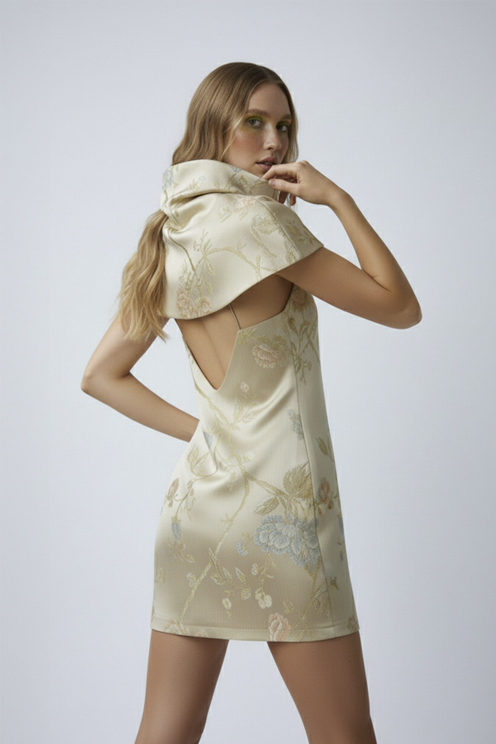 Limited Edition Susanna - Altın Rengi Çiçekli Elbise - 3