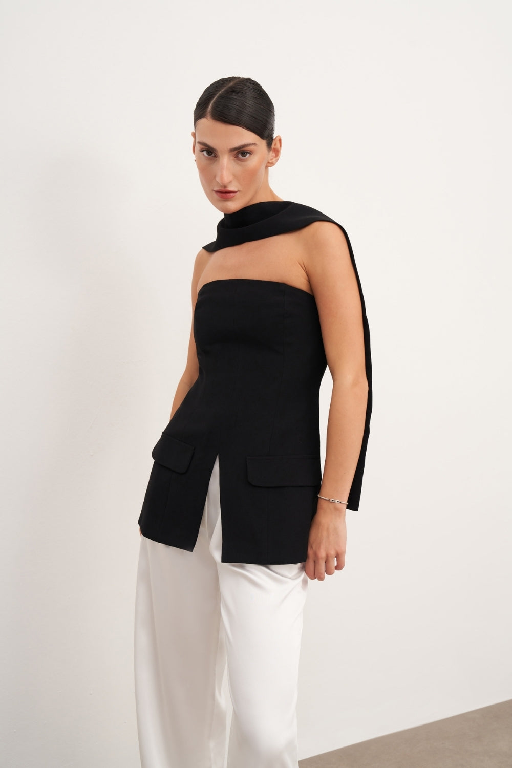 Cep Ve Yırtmaç Detaylı Büstiyer - 0