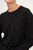 Siyah Taş İşlemeli Vatkalı Uzun Kollu Tişört - 1