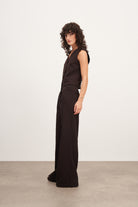 Acı Kahve Pileli Geniş Kesim Pantolon - 1