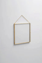Pirinç Gold Kapaklı Cam Duvar Askılı Fotoğraf Çerçevesi 20x20cm - 0