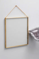 Pirinç Gold Kapaklı Cam Duvar Askılı Fotoğraf Çerçevesi 20x20cm - 3